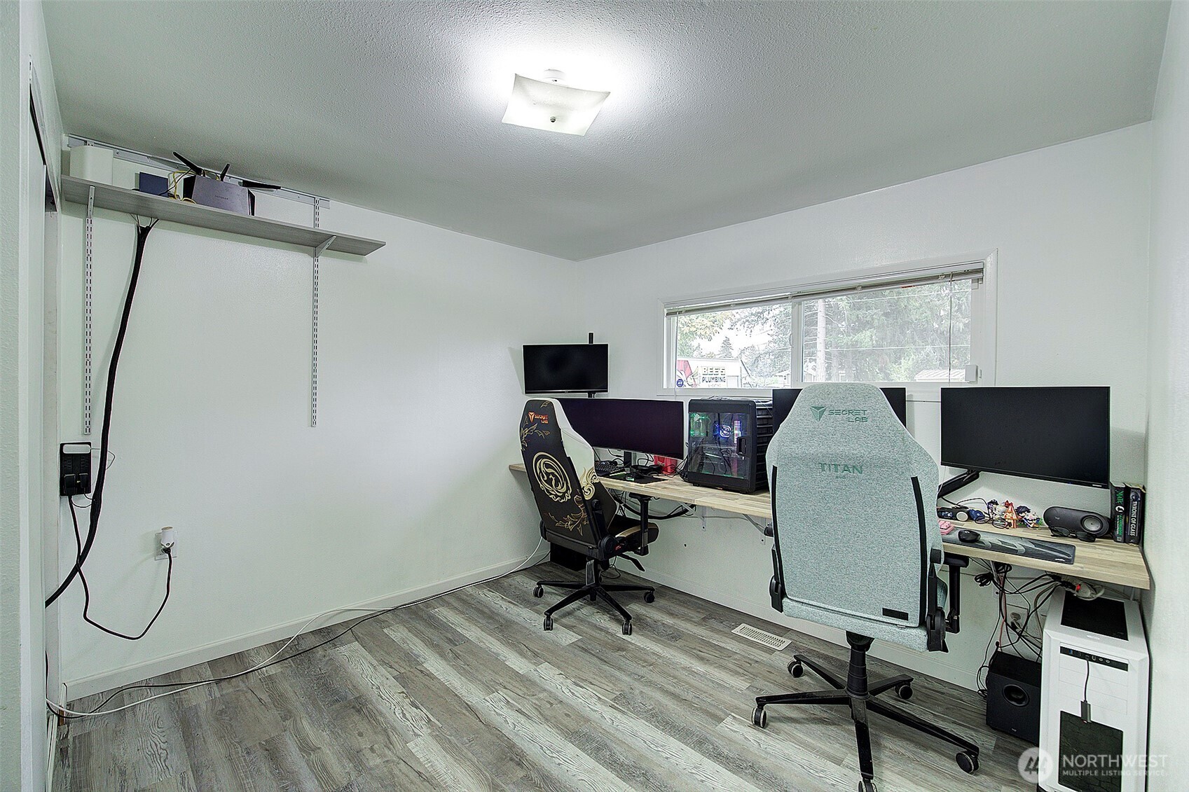 Federal Way, Washington, 98023, United States, 3 Bedrooms Bedrooms, ,3 BathroomsBathrooms,Residential,For Sale,2003316