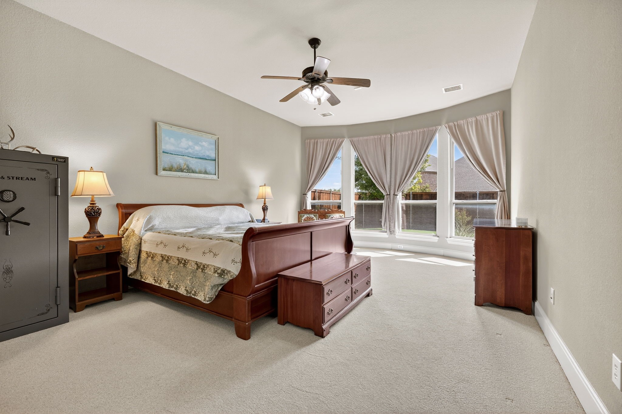 Frisco, Texas, 75033, United States, 4 Bedrooms Bedrooms, ,4 BathroomsBathrooms,Residential,For Sale,1949811