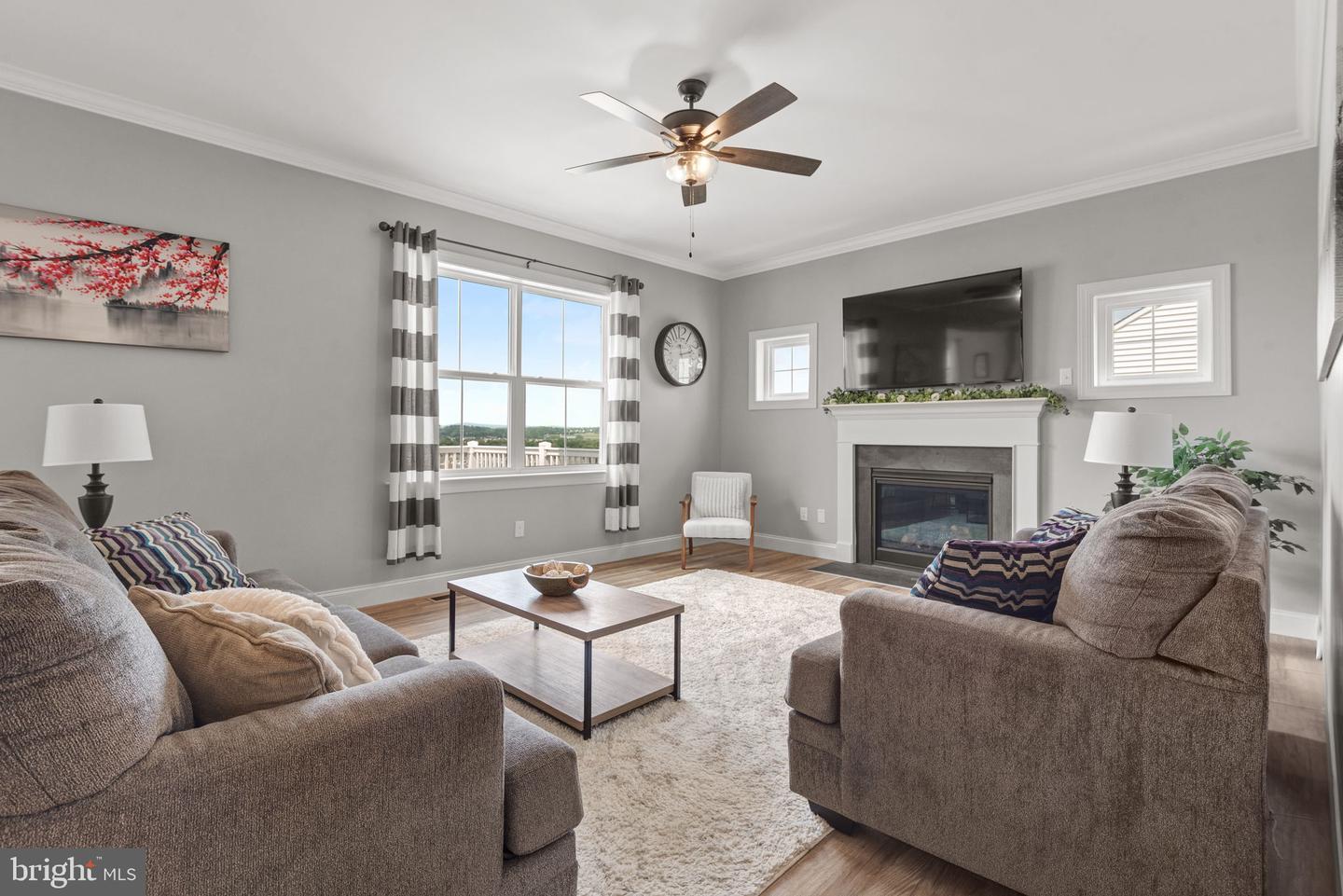 Lititz, Pennsylvania, 17543, United States, 4 Bedrooms Bedrooms, ,3 BathroomsBathrooms,Residential,For Sale,1905987
