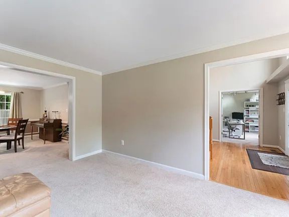 Manassas Park, Virginia, 20111, United States, 4 Bedrooms Bedrooms, ,4 BathroomsBathrooms,Residential,For Sale,1978924