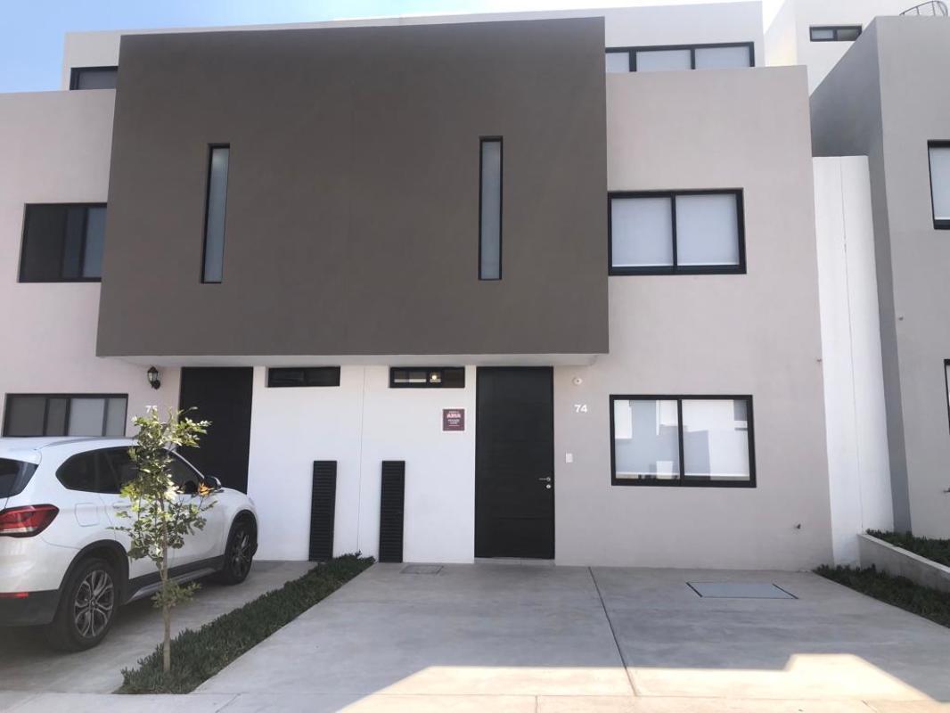 El Marqués, Querétaro, 76269, Mexico, 4 Bedrooms Bedrooms, ,3 BathroomsBathrooms,Residential,For Sale,1700620