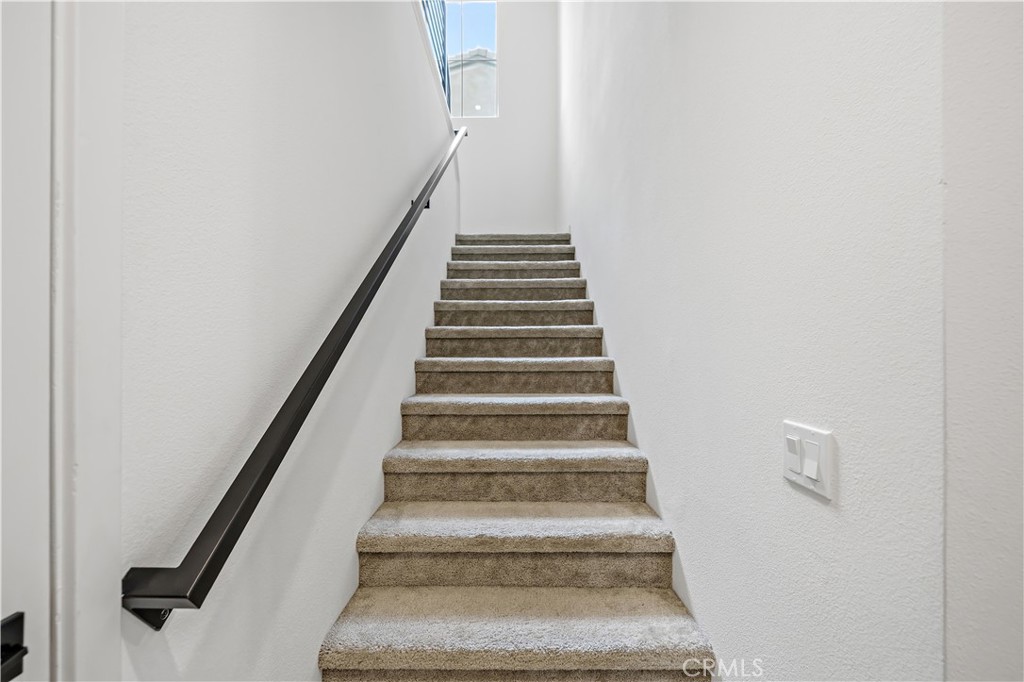 Fontana, California, 92336, United States, 3 Bedrooms Bedrooms, ,2 BathroomsBathrooms,Residential,For Sale,2037862