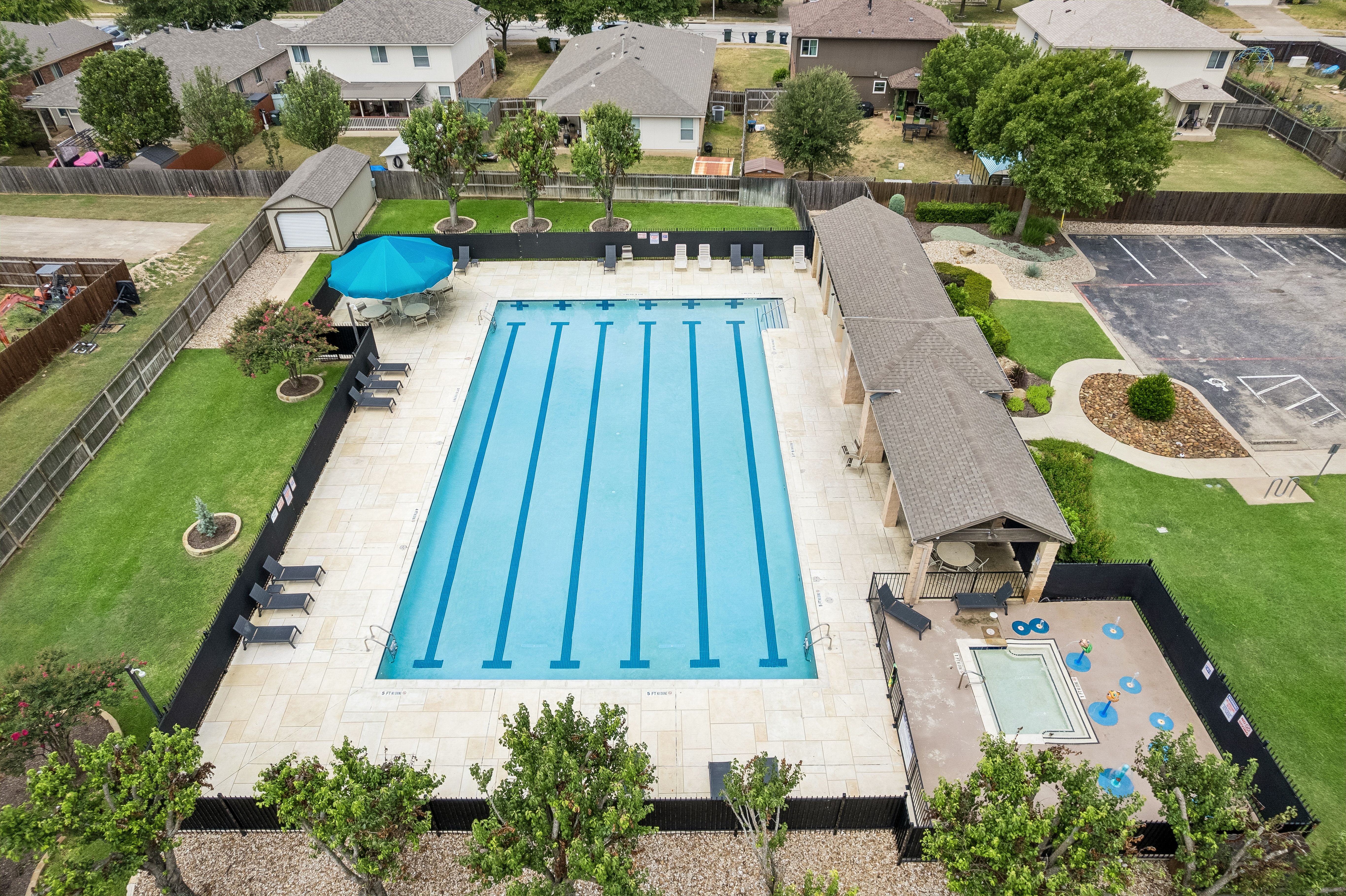  913 Remington Drive, Leander, TX 78641 - 物件實景