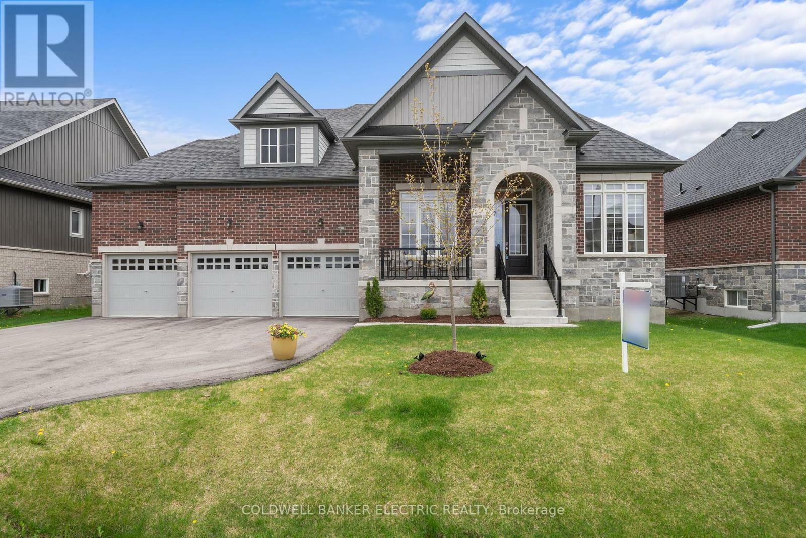 OTONABEE-SOUTH MONAGHAN, Ontario, K9J 0K7, CA, 3 Bedrooms Bedrooms, ,2 BathroomsBathrooms,Residential,For Sale,1826641