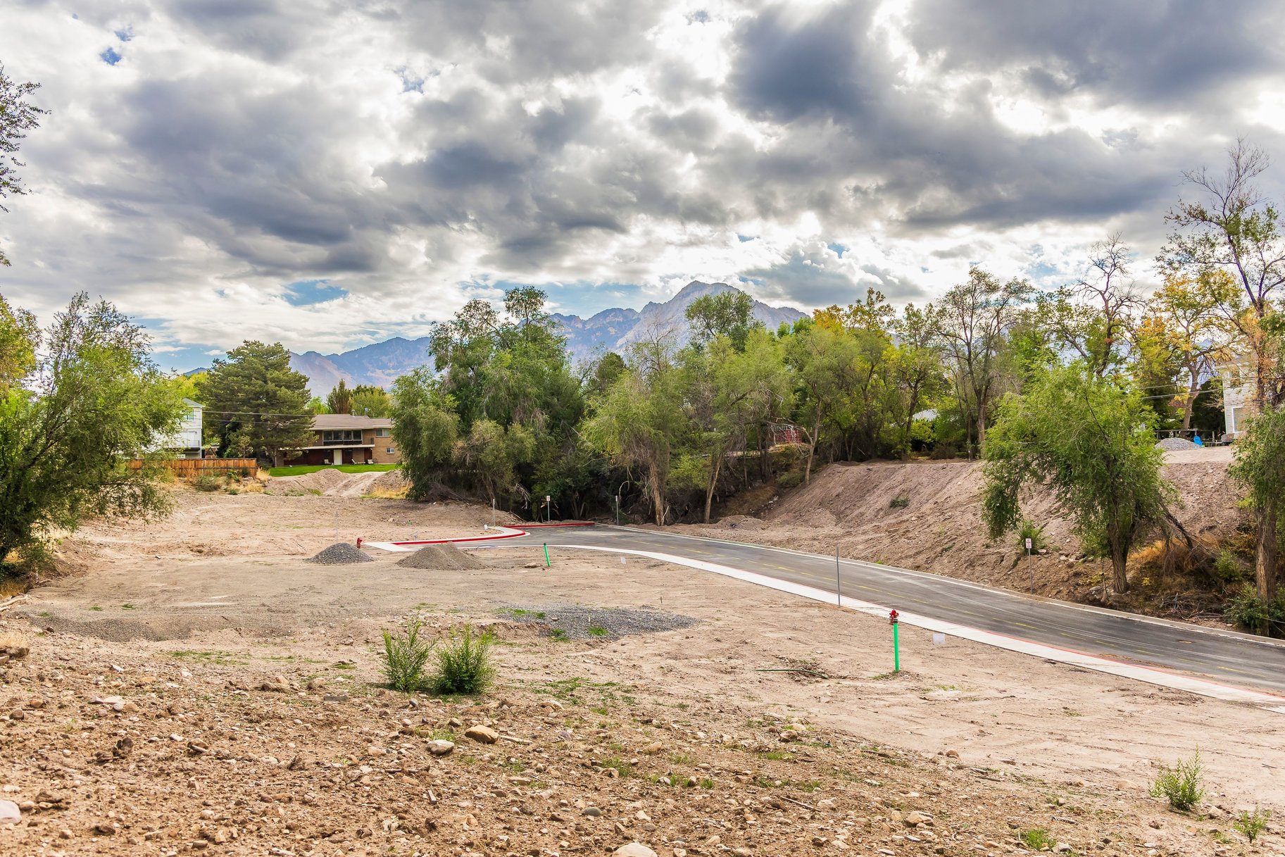  Build New in the Heart of Millcreek - 物件實景