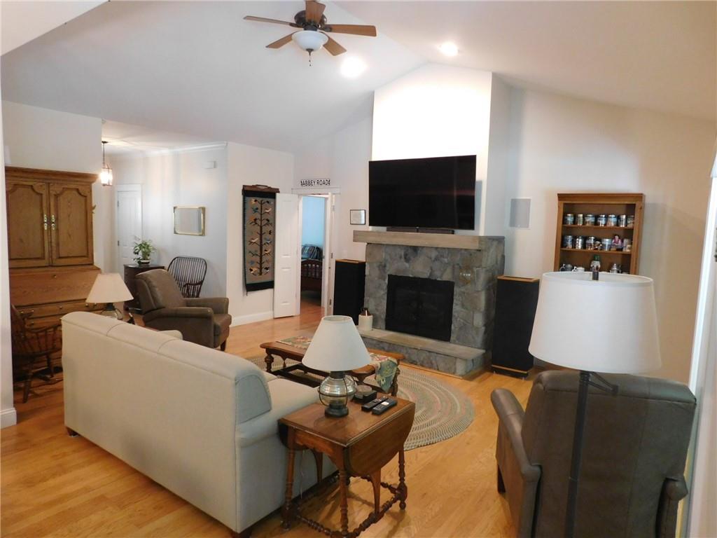 Exeter, Rhode Island, 02874, United States, 3 Bedrooms Bedrooms, ,3 BathroomsBathrooms,Residential,For Sale,1928793