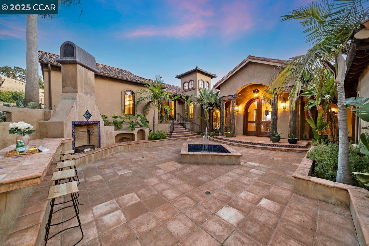 Danville, California, 94506, United States, 4 Bedrooms Bedrooms, ,4 BathroomsBathrooms,Residential,For Sale,1940508