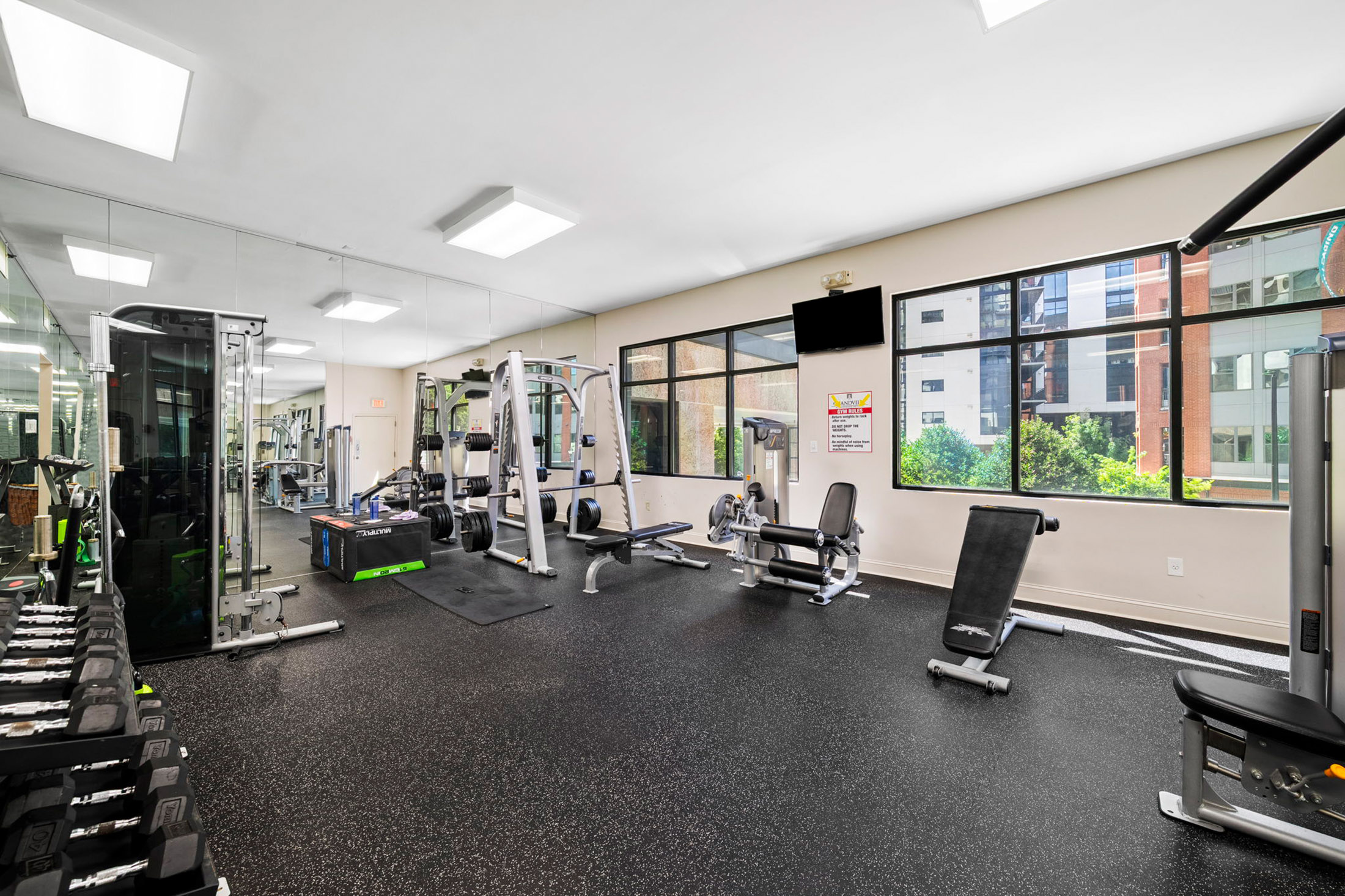  Easy, Elevated Living in the Heart of Buckhead - 物件實景