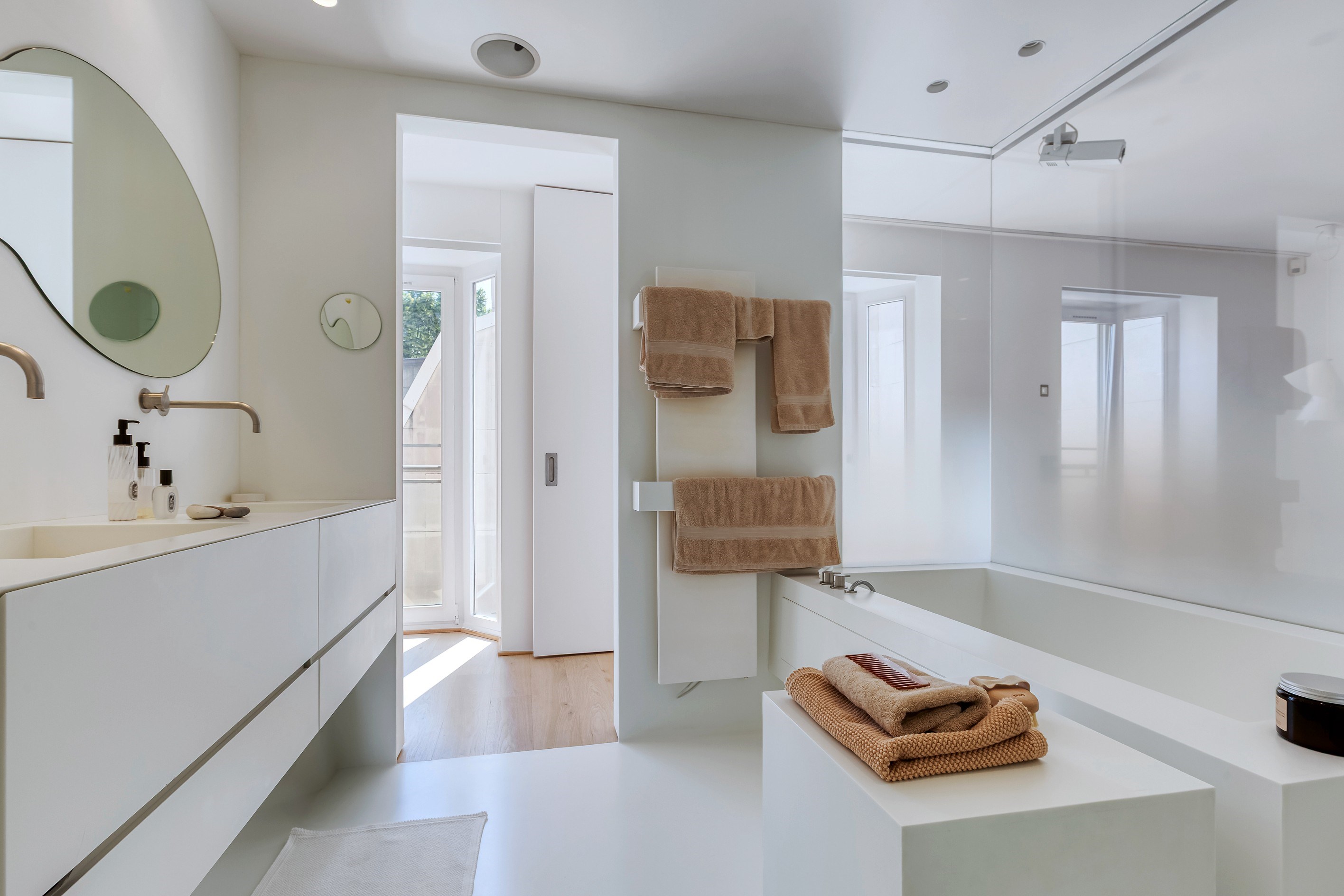  Rare - Charming Penthouse renovated by architect with unobstructed views - 物件實景