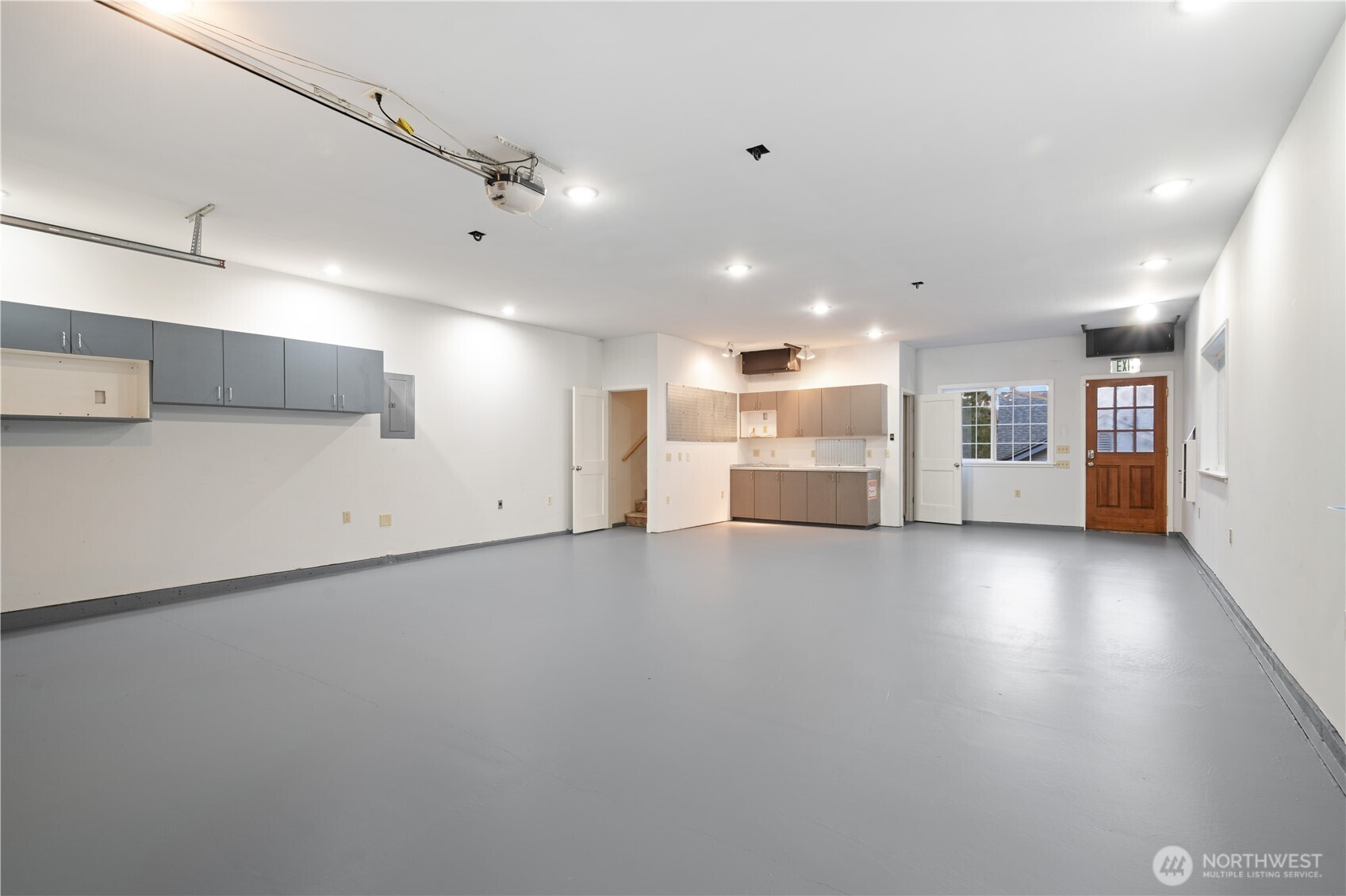 Carnation, Washington, 98014, United States, 4 Bedrooms Bedrooms, ,3 BathroomsBathrooms,Residential,For Sale,1896701
