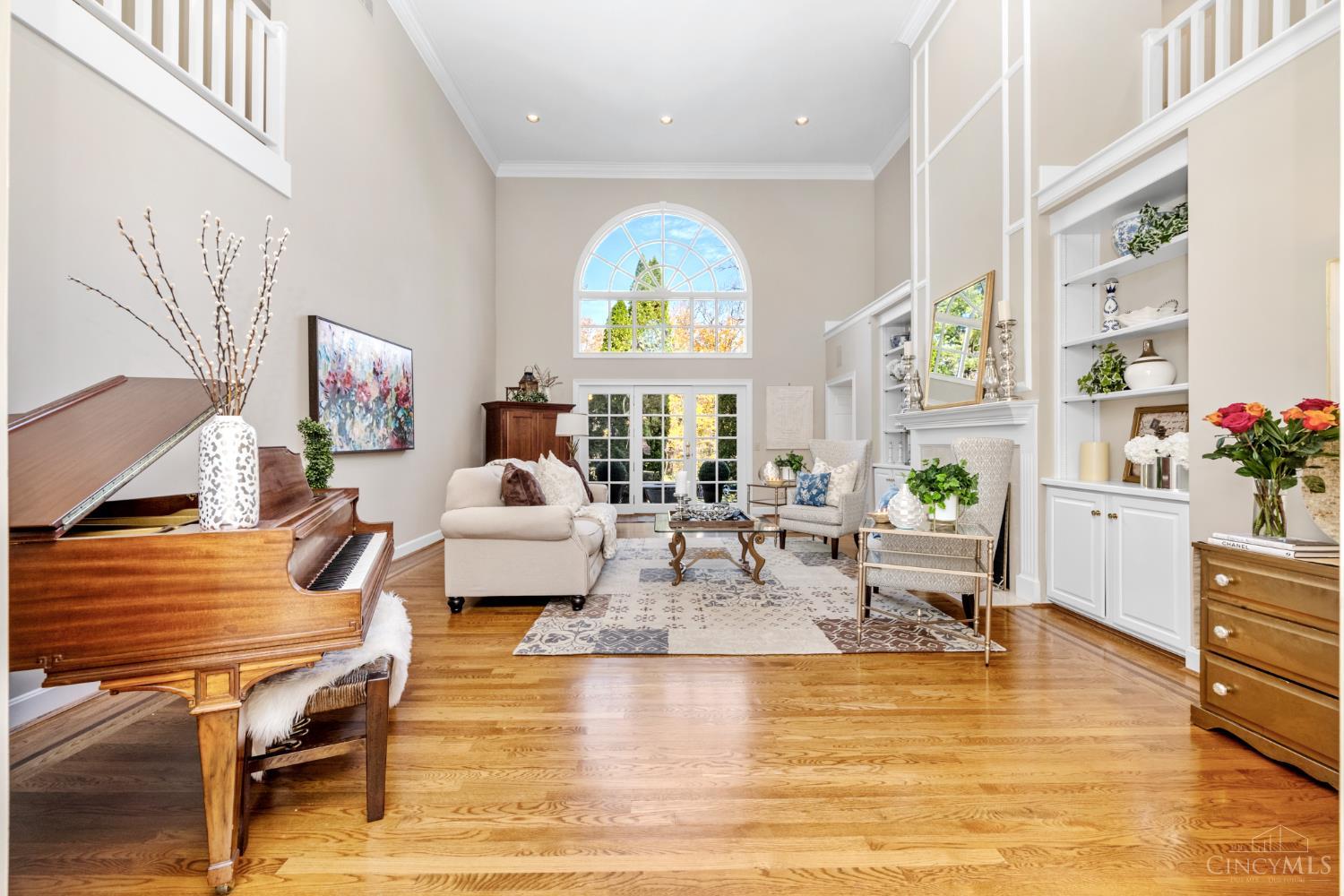 Indian Hill, Ohio, 45243, United States, 6 Bedrooms Bedrooms, ,6 BathroomsBathrooms,Residential,For Sale,1988280