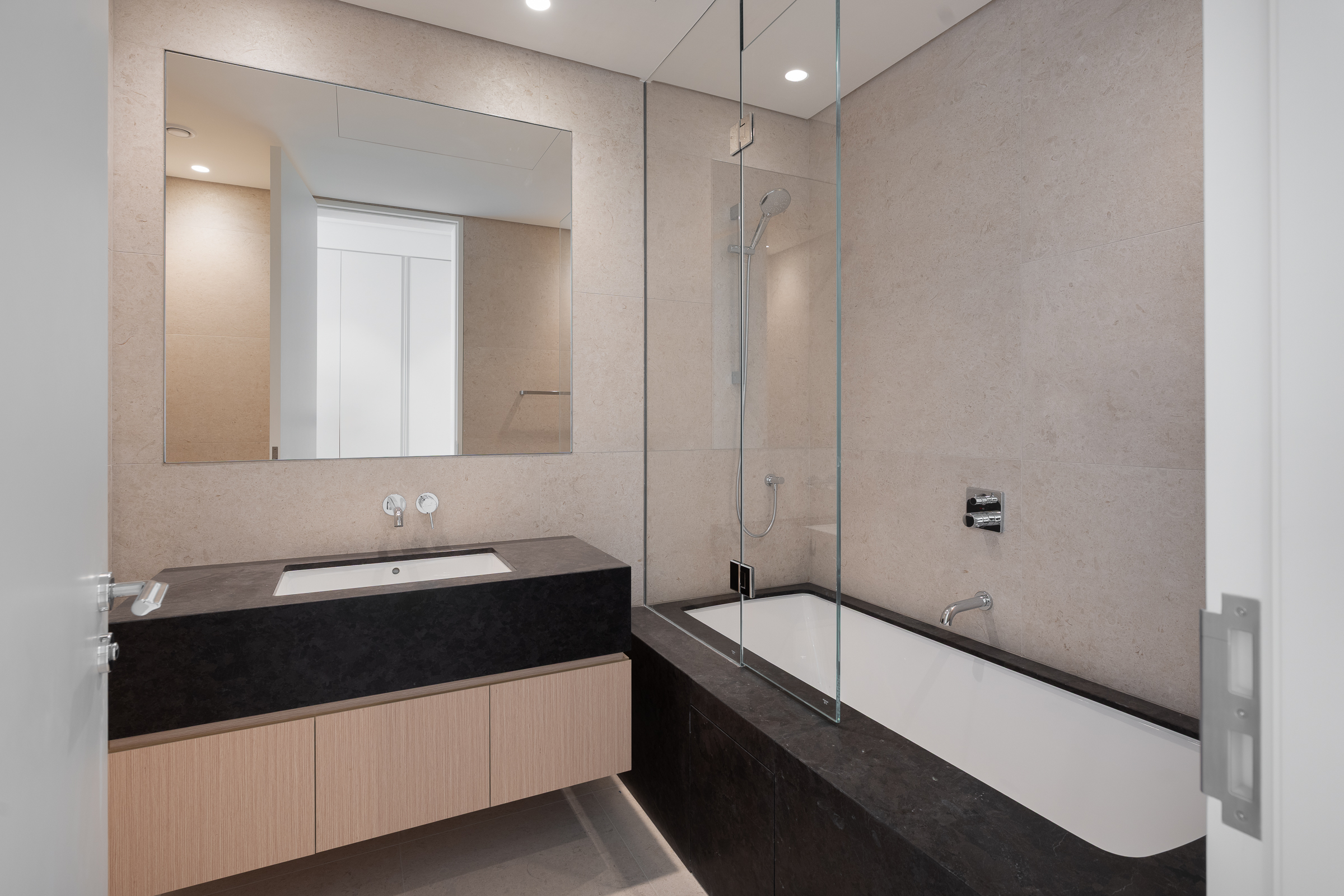  Sleek Jumeirah Apartment in Boutique Development - 物件實景