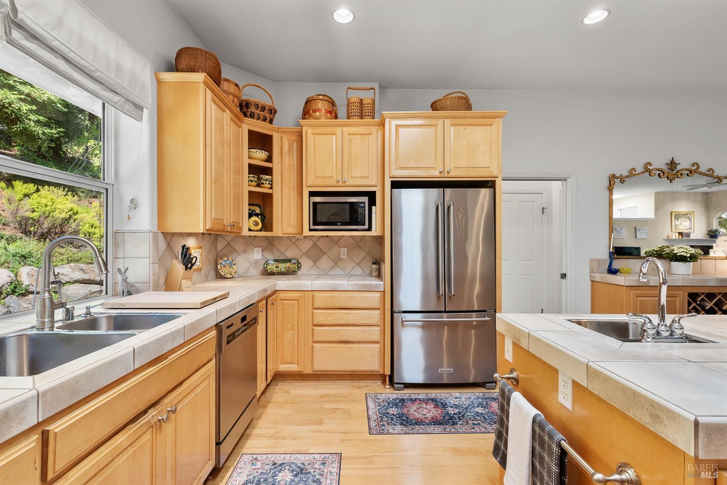 Santa Rosa, California, 95404, United States, 4 Bedrooms Bedrooms, ,4 BathroomsBathrooms,Residential,For Sale,1979173