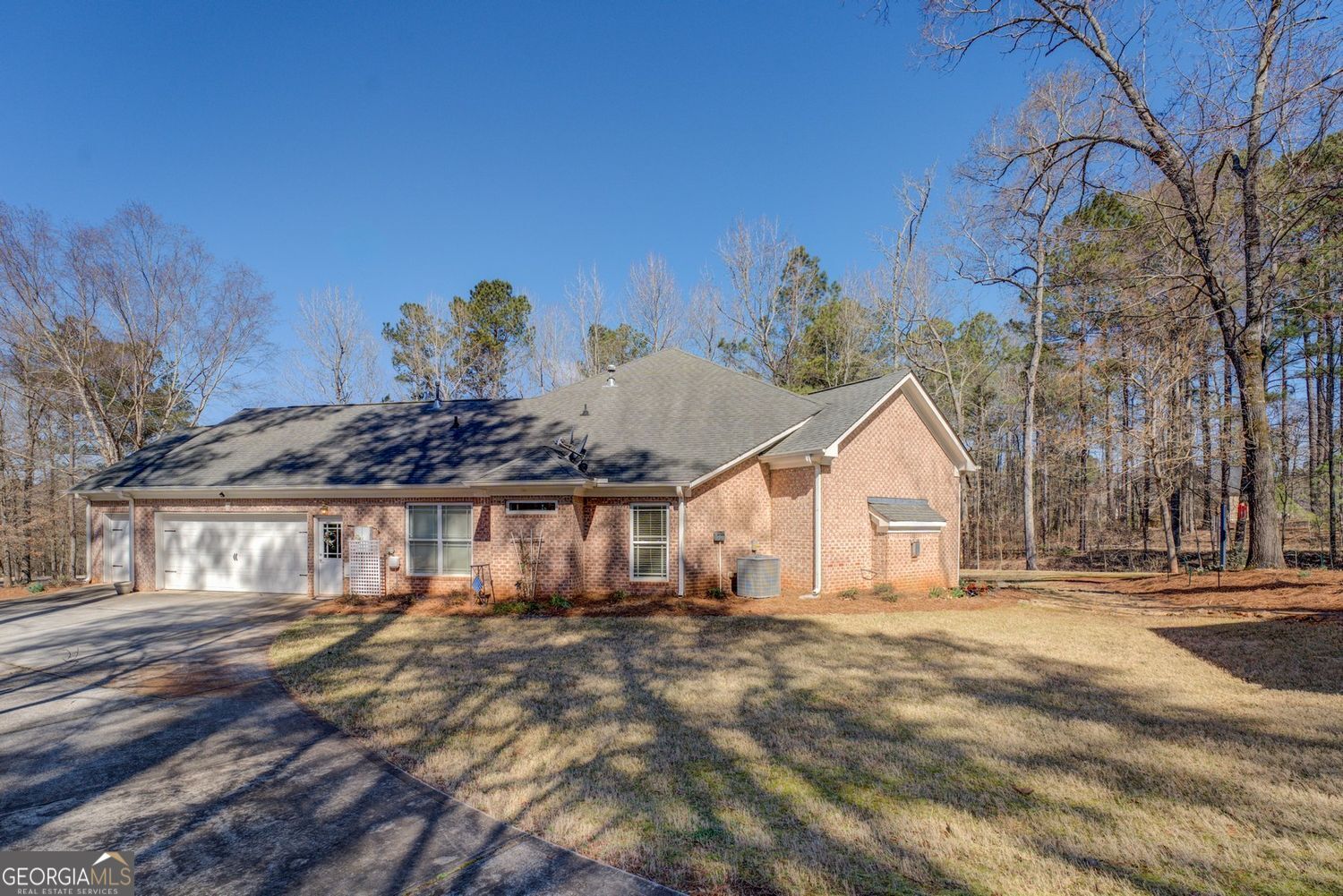 Fayetteville, Georgia, 30215, United States, 4 Bedrooms Bedrooms, ,3 BathroomsBathrooms,Residential,For Sale,1859056