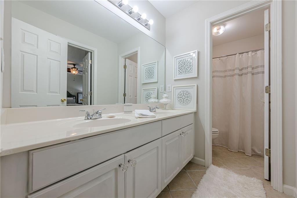 Cumming, Georgia, 30041, United States, 5 Bedrooms Bedrooms, ,5 BathroomsBathrooms,Residential,For Sale,1919838