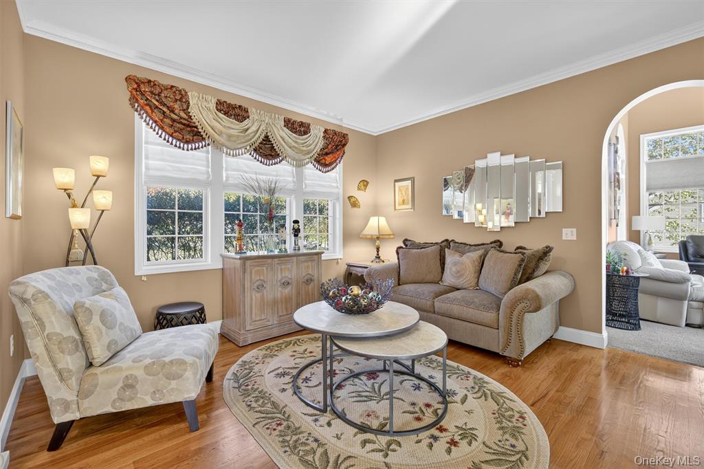 Hopewell Junction, New York, 12533, United States, 4 Bedrooms Bedrooms, ,3 BathroomsBathrooms,Residential,For Sale,1984445