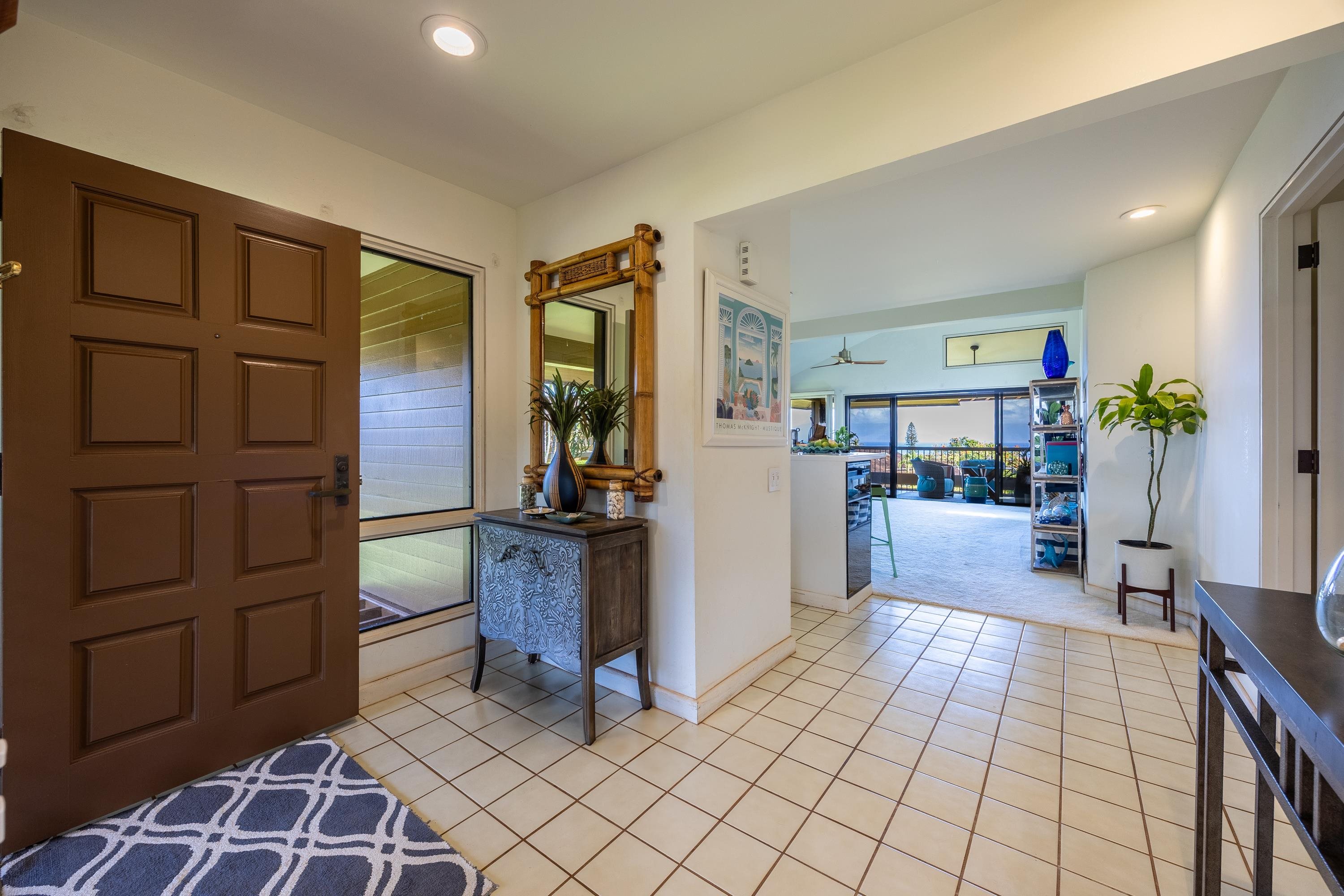 Lahaina, Hawaii, 96761, United States, 2 Bedrooms Bedrooms, ,2 BathroomsBathrooms,Residential,For Sale,1908273