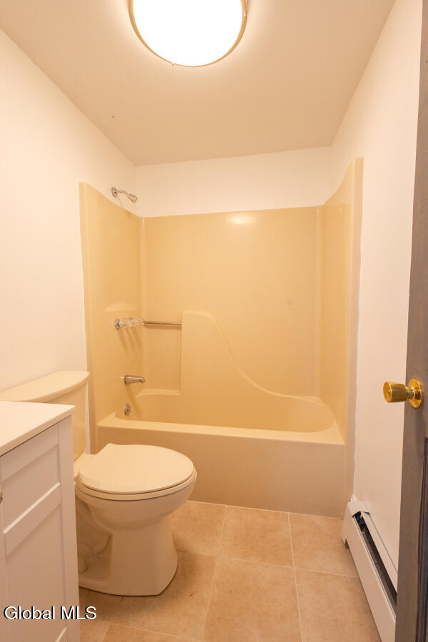 Summit, New York, 12175, United States, 3 Bedrooms Bedrooms, ,4 BathroomsBathrooms,Residential,For Sale,1942619