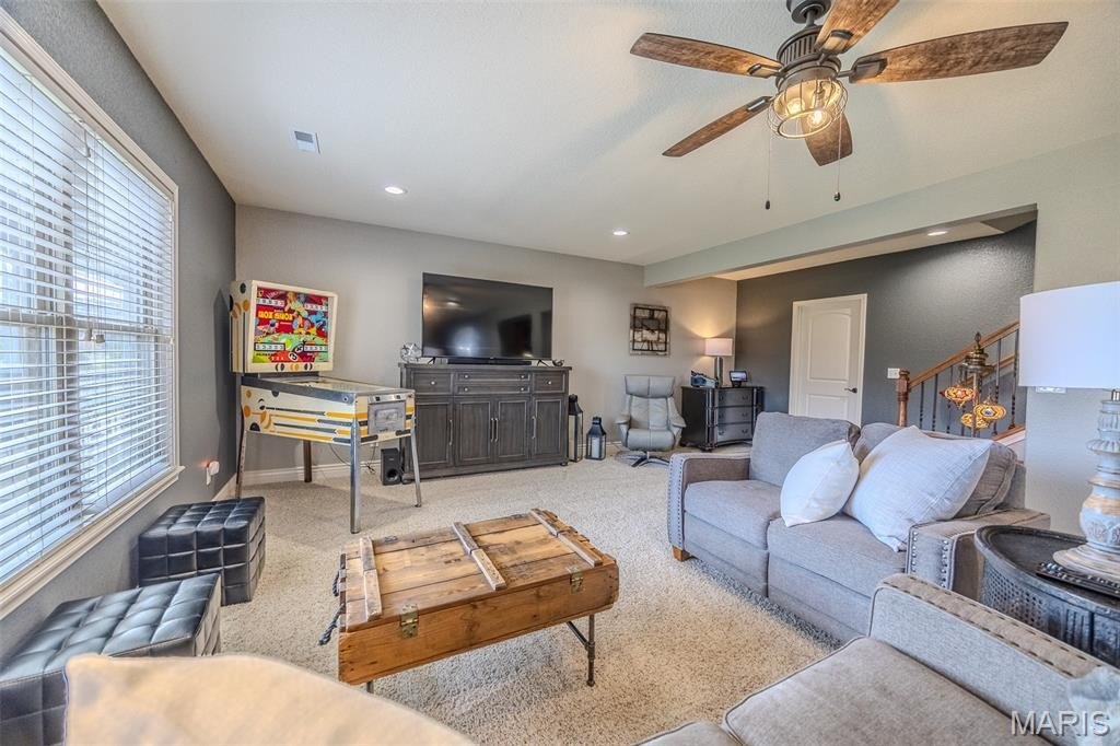 Camdenton, Missouri, 65020, United States, 3 Bedrooms Bedrooms, ,3 BathroomsBathrooms,Residential,For Sale,1989945