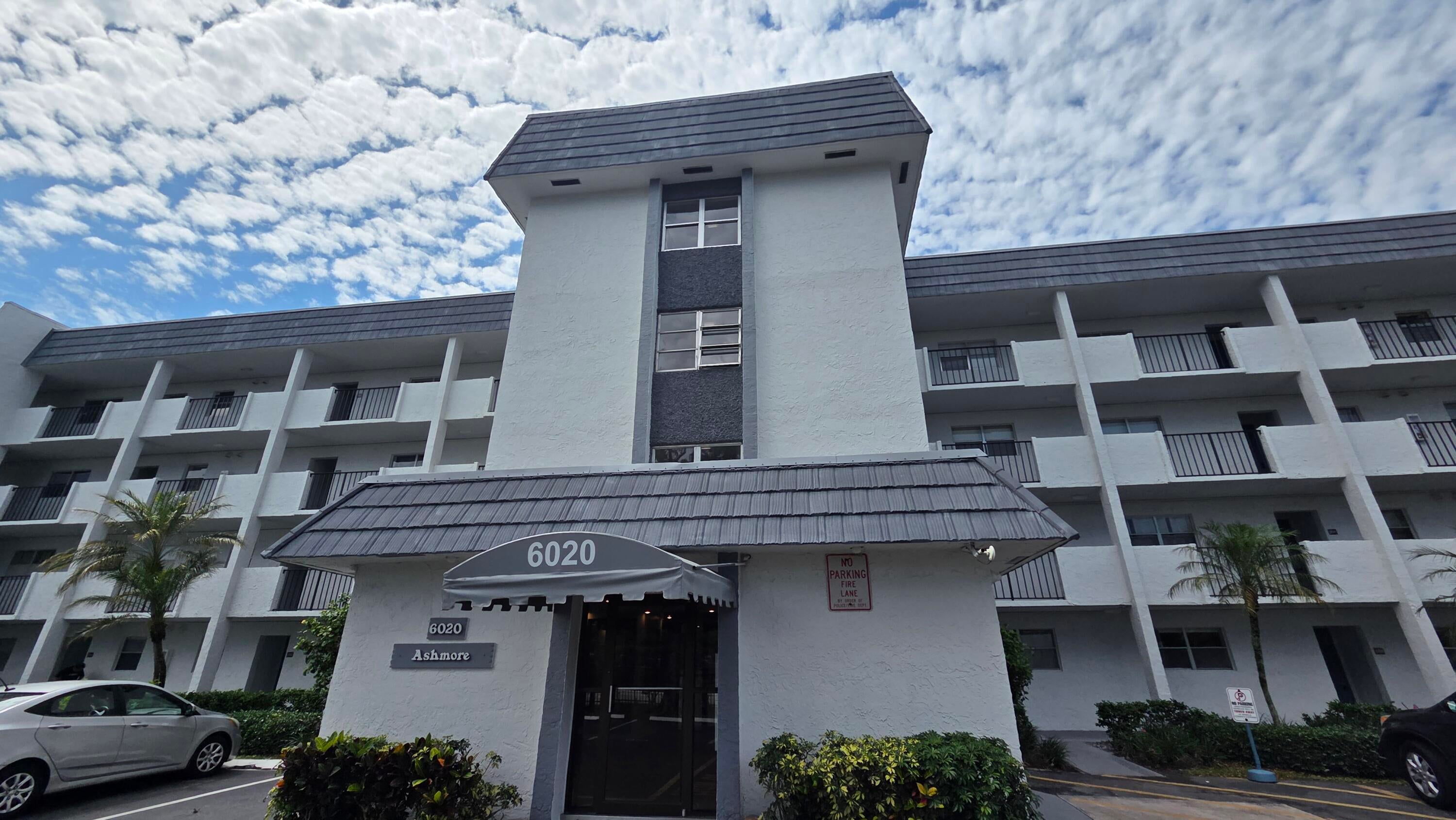 44th St, Lauderhill, FL 33319