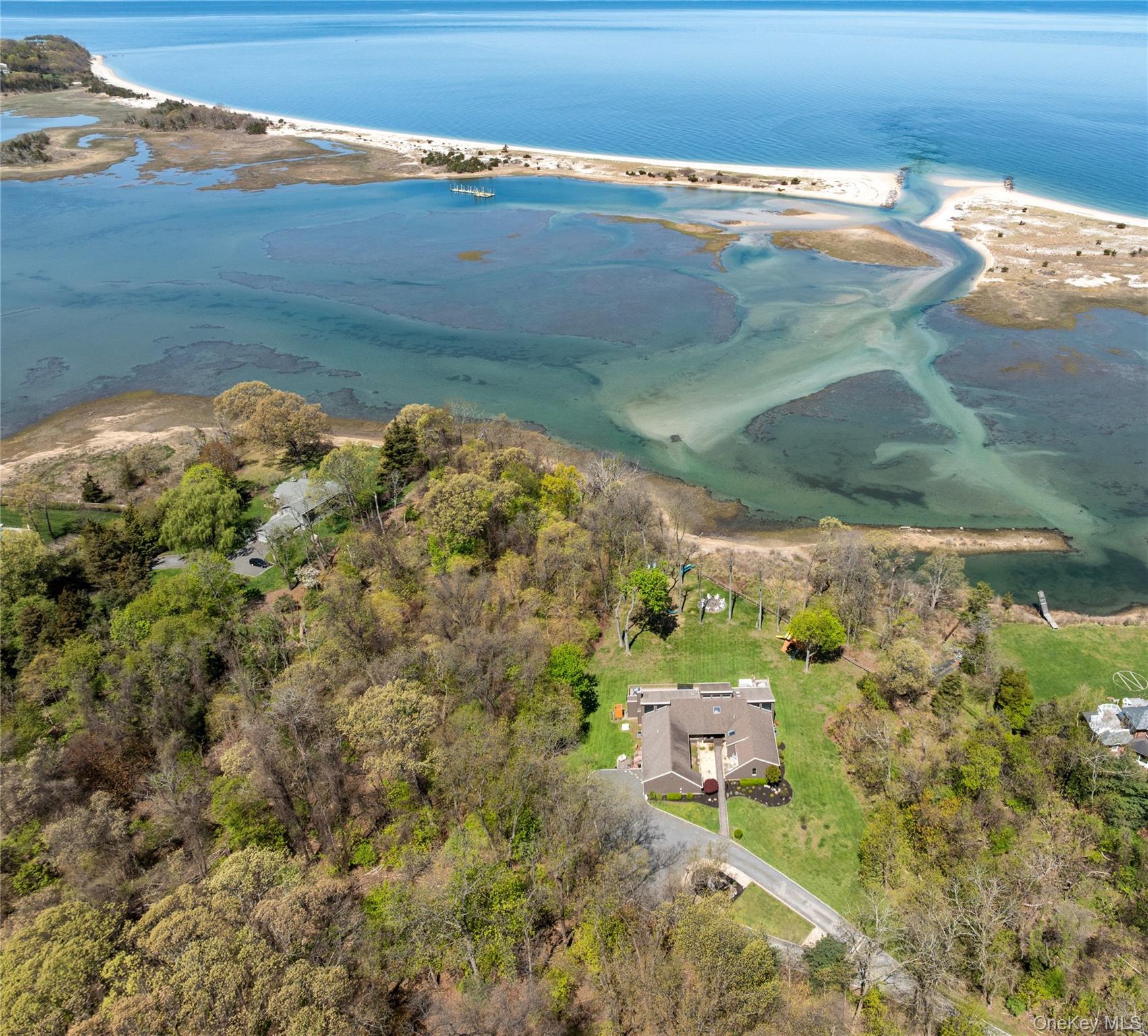 East Setauket, New York, 11733, United States, 5 Bedrooms Bedrooms, ,4 BathroomsBathrooms,Residential,For Sale,2048500