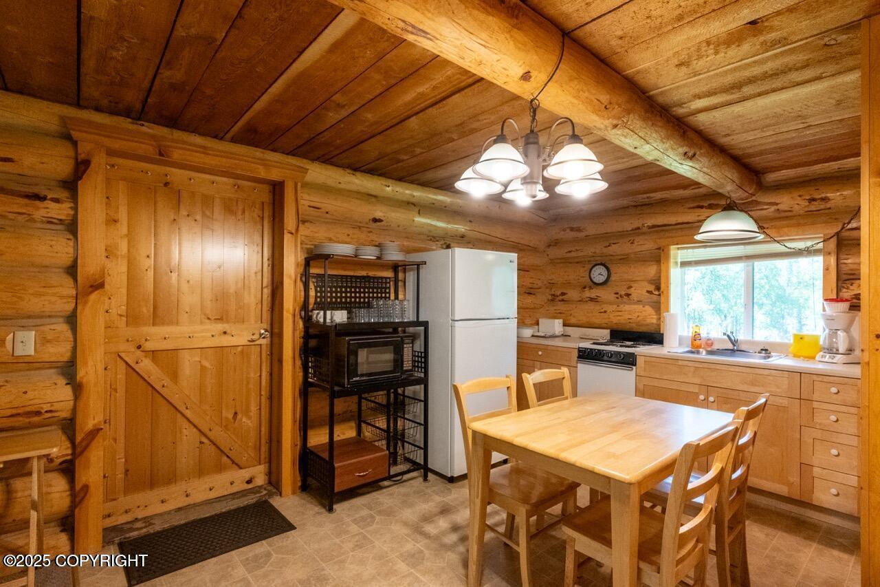 Sterling, Alaska, 99672, United States, ,4 BathroomsBathrooms,Residential,For Sale,1920648