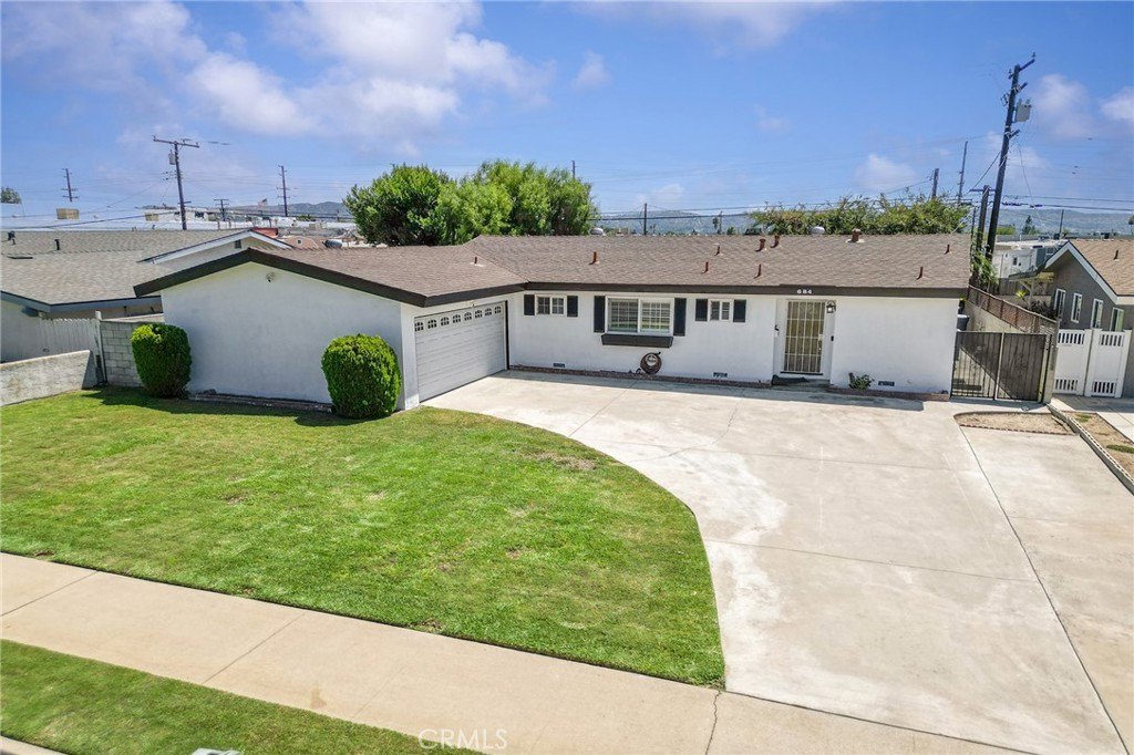 Covina, California, 91722, United States, 4 Bedrooms Bedrooms, ,1 BathroomBathrooms,Residential,For Sale,1923336