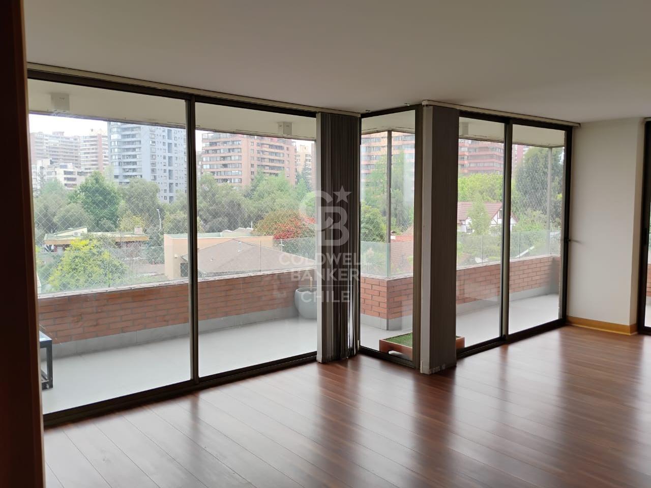 Las Condes, Chile, 3 Bedrooms Bedrooms, ,3 BathroomsBathrooms,Residential,For Sale,1805470