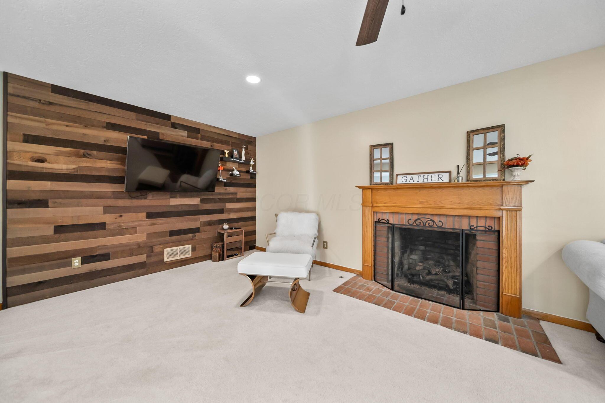 Dublin, Ohio, 43017, United States, 4 Bedrooms Bedrooms, ,4 BathroomsBathrooms,Residential,For Sale,1883217
