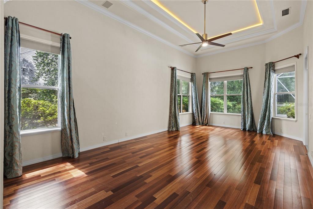 Gainesville, Florida, 32608, United States, 5 Bedrooms Bedrooms, ,4 BathroomsBathrooms,Residential,For Sale,1895414