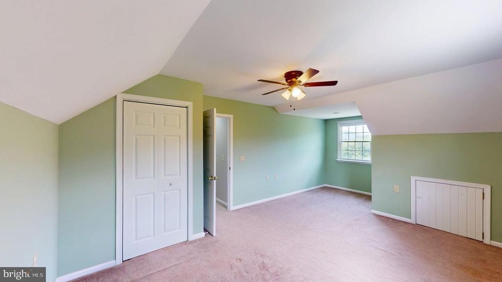 MATHIAS, West Virginia, 26812, United States, 3 Bedrooms Bedrooms, ,3 BathroomsBathrooms,Residential,For Sale,1898386