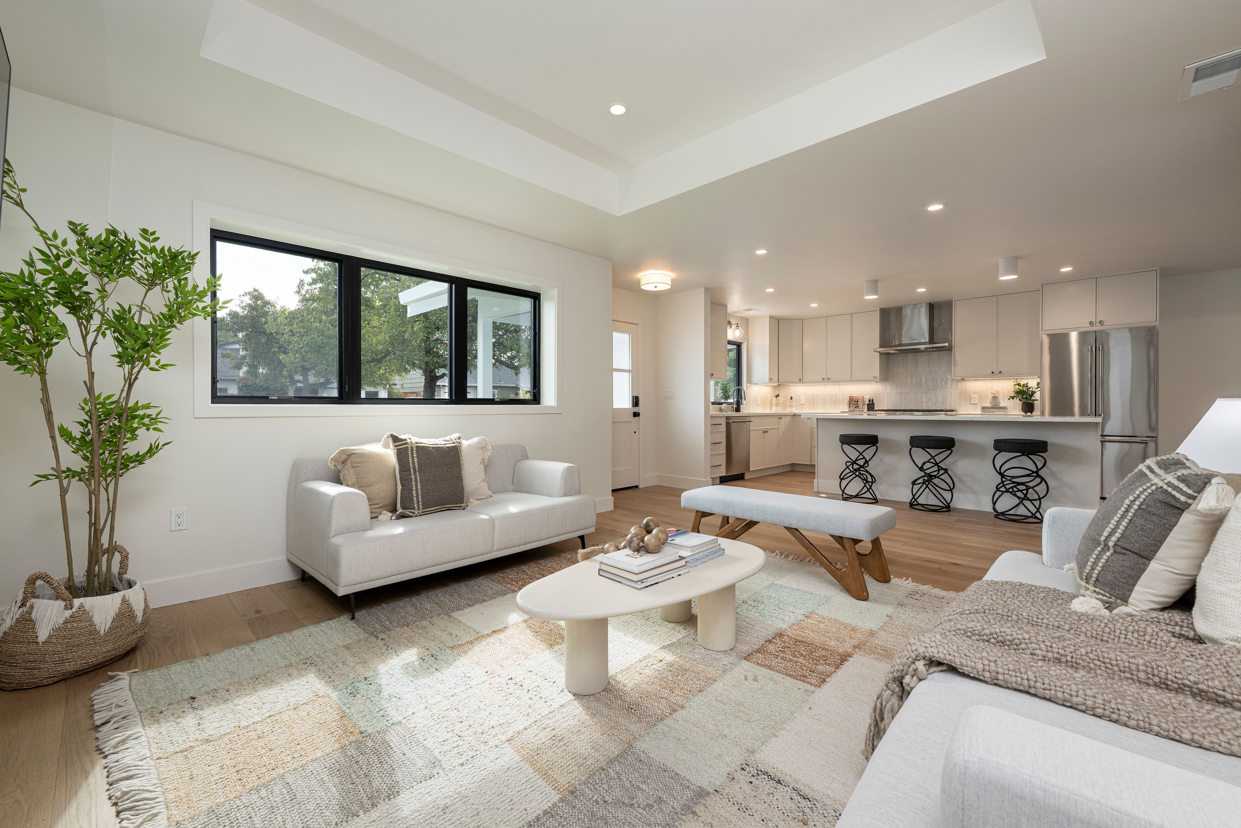  Newly Renovated California Rancher - 物件實景
