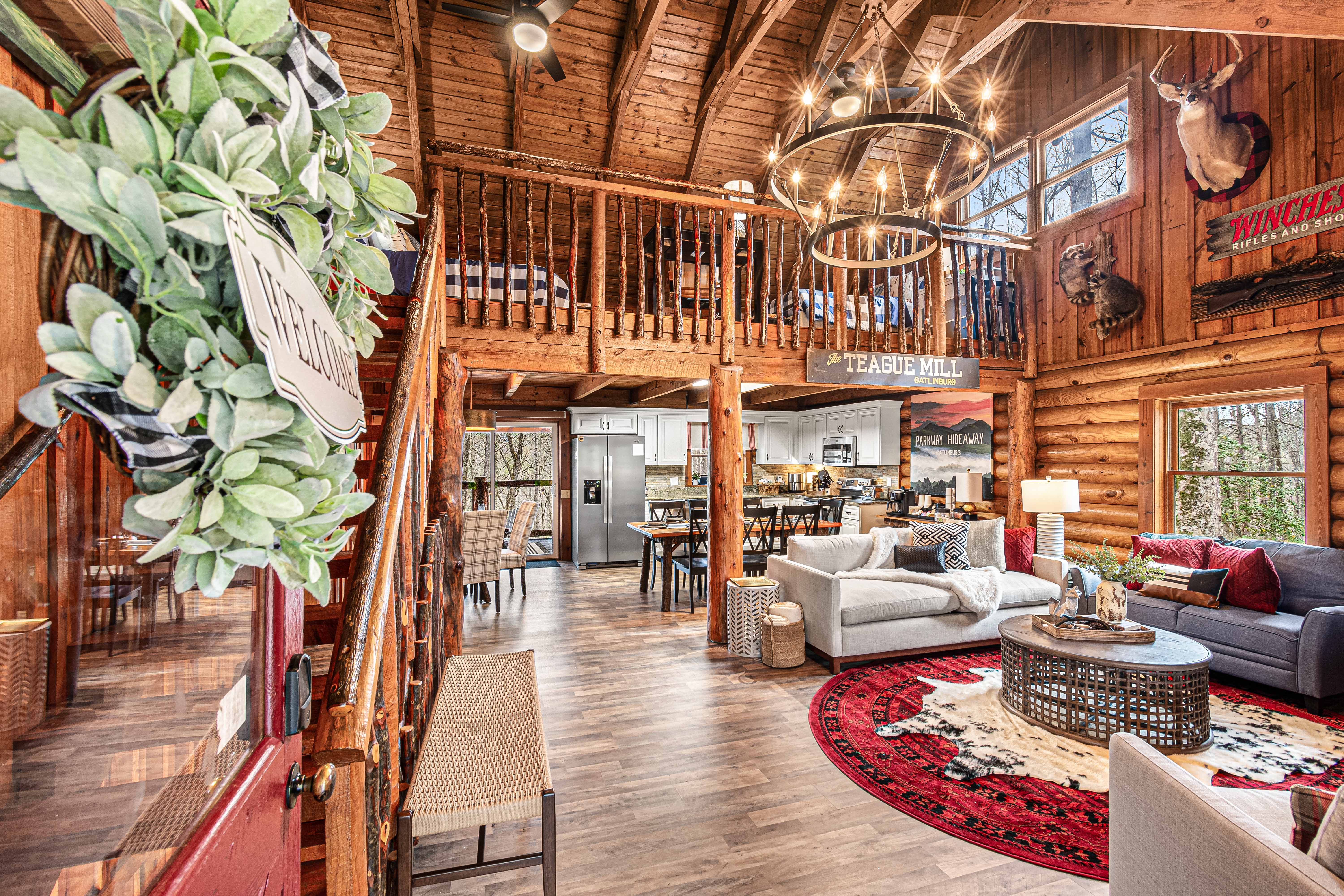 Gatlinburg, Tennessee, 37738, United States, 3 Bedrooms Bedrooms, ,4 BathroomsBathrooms,Residential,For Sale,1977450