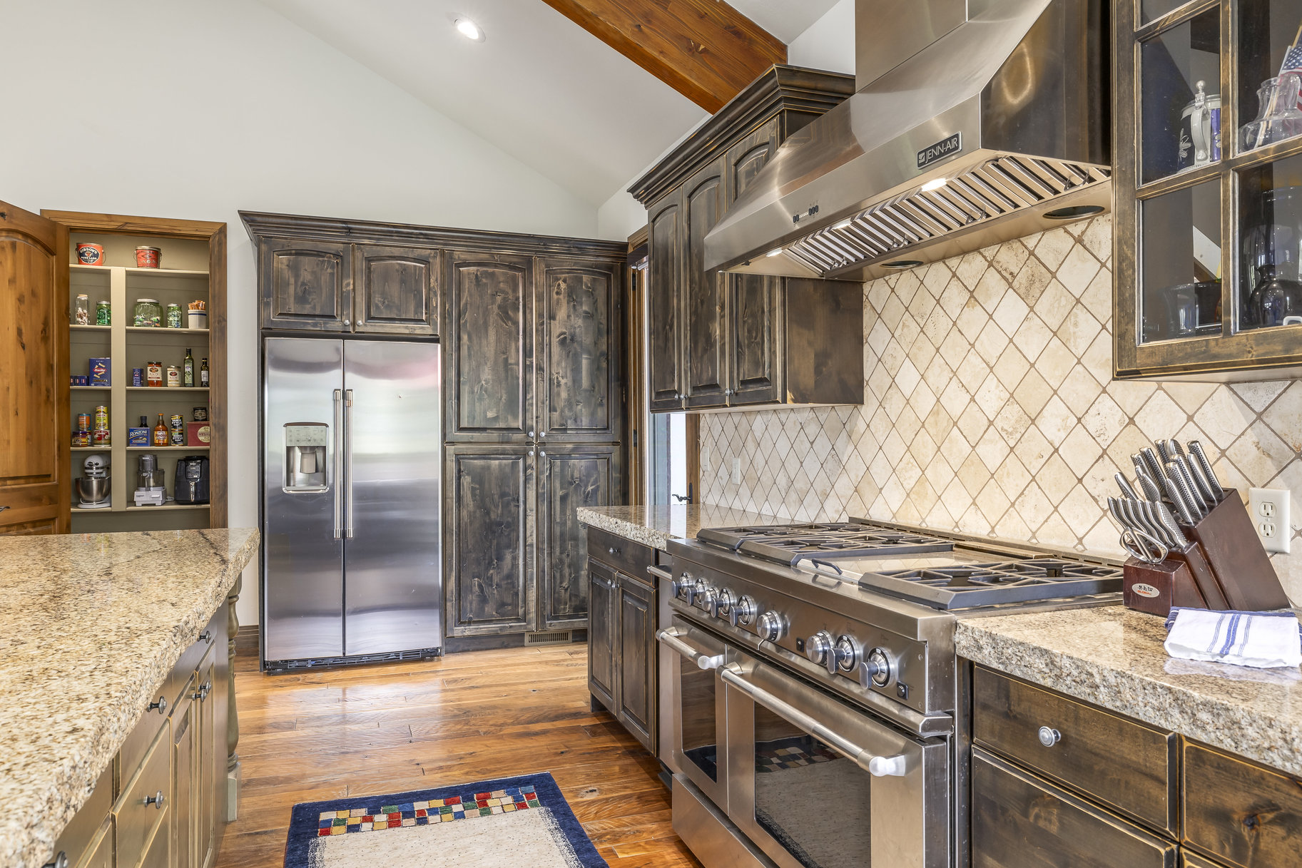  Timeless Mountain Retreat in Chatham Hills next to Rail Trail - 物件實景