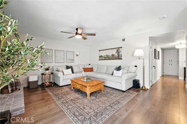 Corona, California, 92882, United States, 2 Bedrooms Bedrooms, ,2 BathroomsBathrooms,Residential,For Sale,1935171