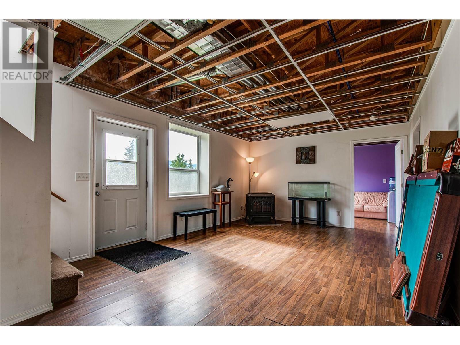 GRINDROD, British Columbia, V0E 1Y0, CA, 4 Bedrooms Bedrooms, ,2 BathroomsBathrooms,Residential,For Sale,1839130