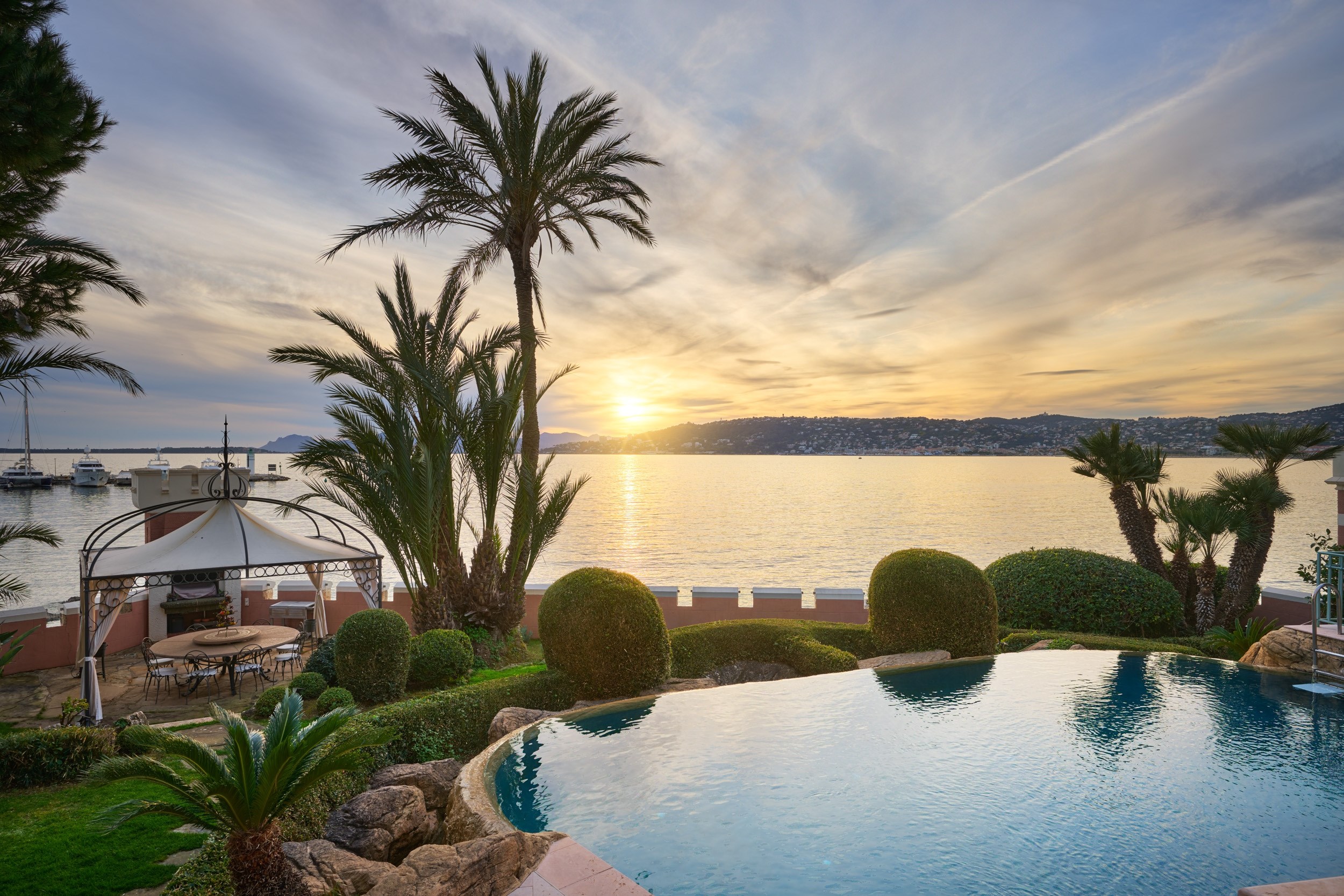  La Vigie - A historic waterfront property with exceptional features on the Cap … - 物件實景
