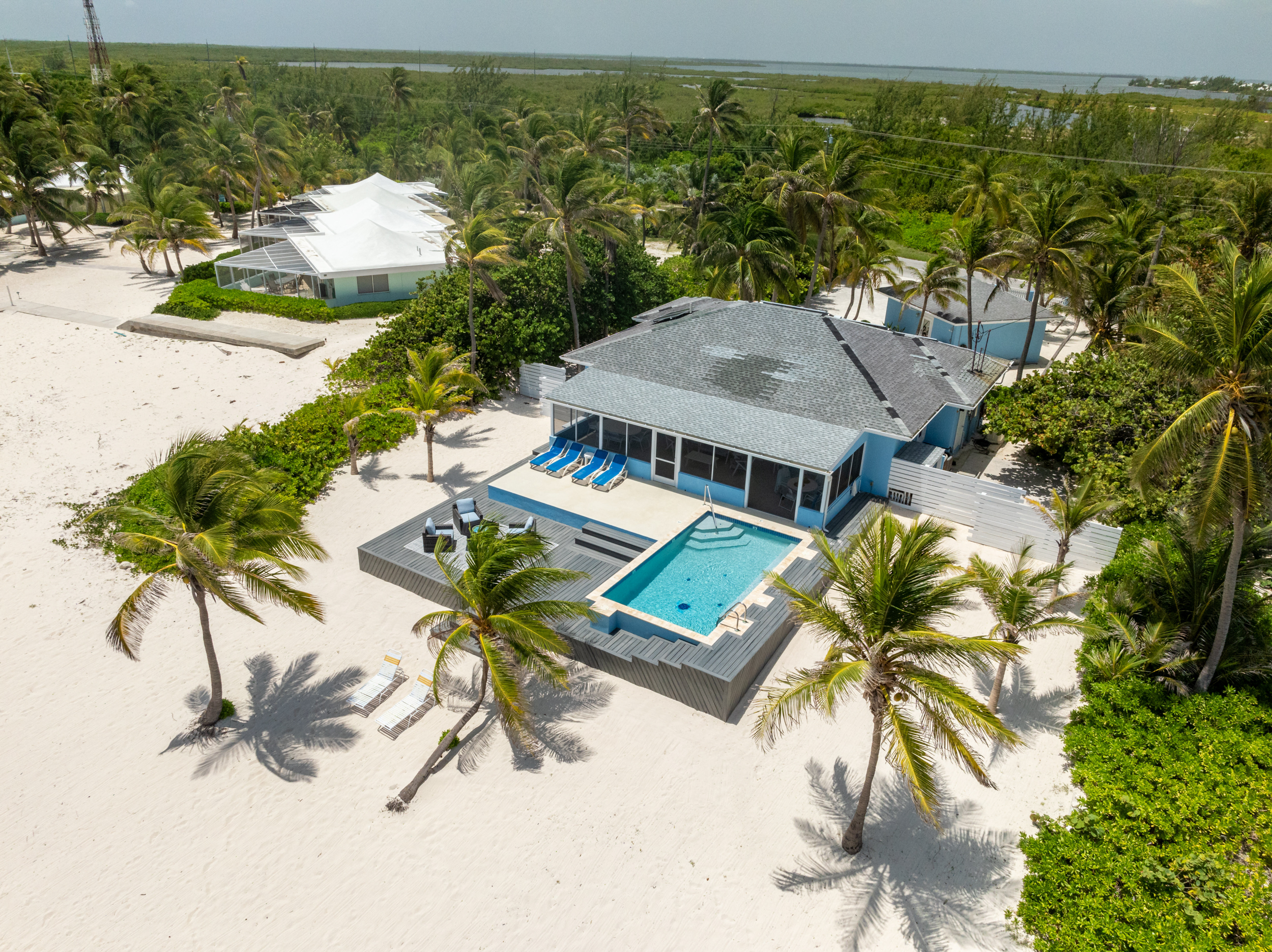  No Big Ting - Cayman Kai beachfront - 物件實景