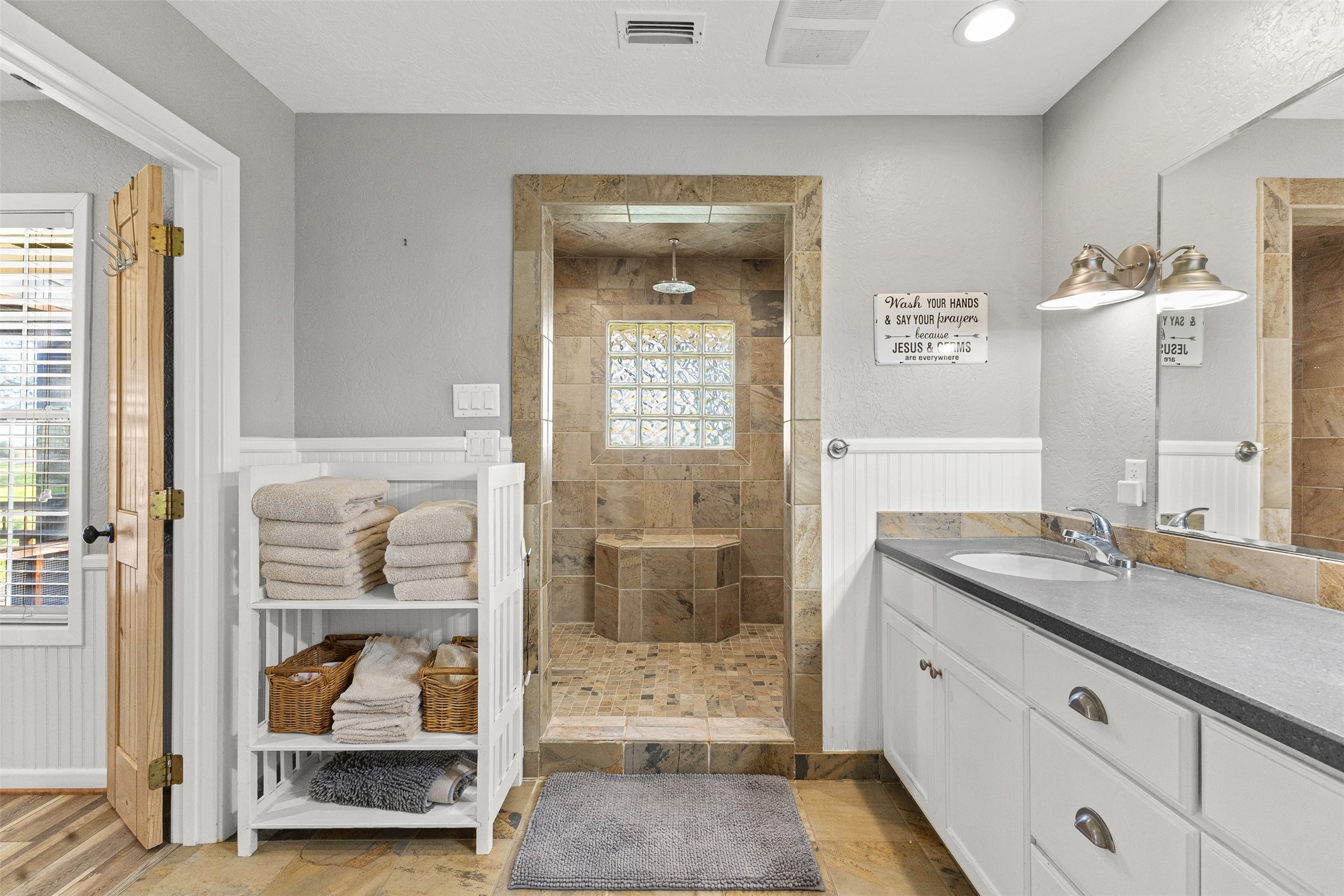  8787 Locke Road - 物件實景