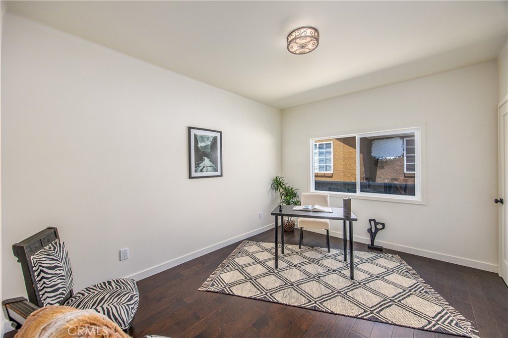 Los Angeles, California, 90043, United States, 3 Bedrooms Bedrooms, ,2 BathroomsBathrooms,Residential,For Sale,1986157