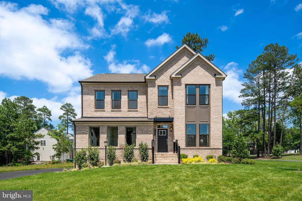 Glen Allen, Virginia, 23060, United States, 4 Bedrooms Bedrooms, ,3 BathroomsBathrooms,Residential,For Sale,1895120