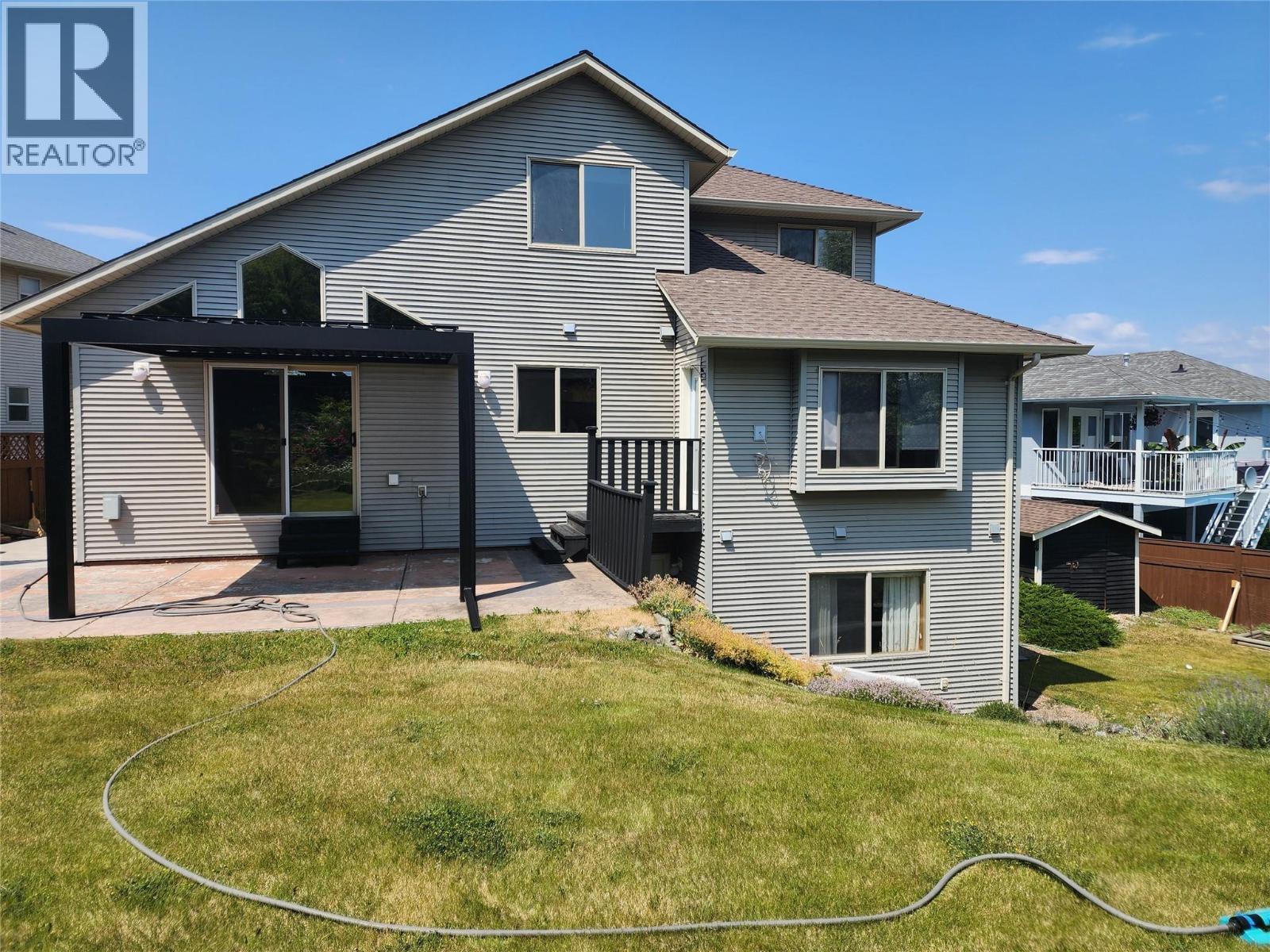 KAMLOOPS, British Columbia, V1S 1X9, CA, 4 Bedrooms Bedrooms, ,2 BathroomsBathrooms,Residential,For Sale,1950307