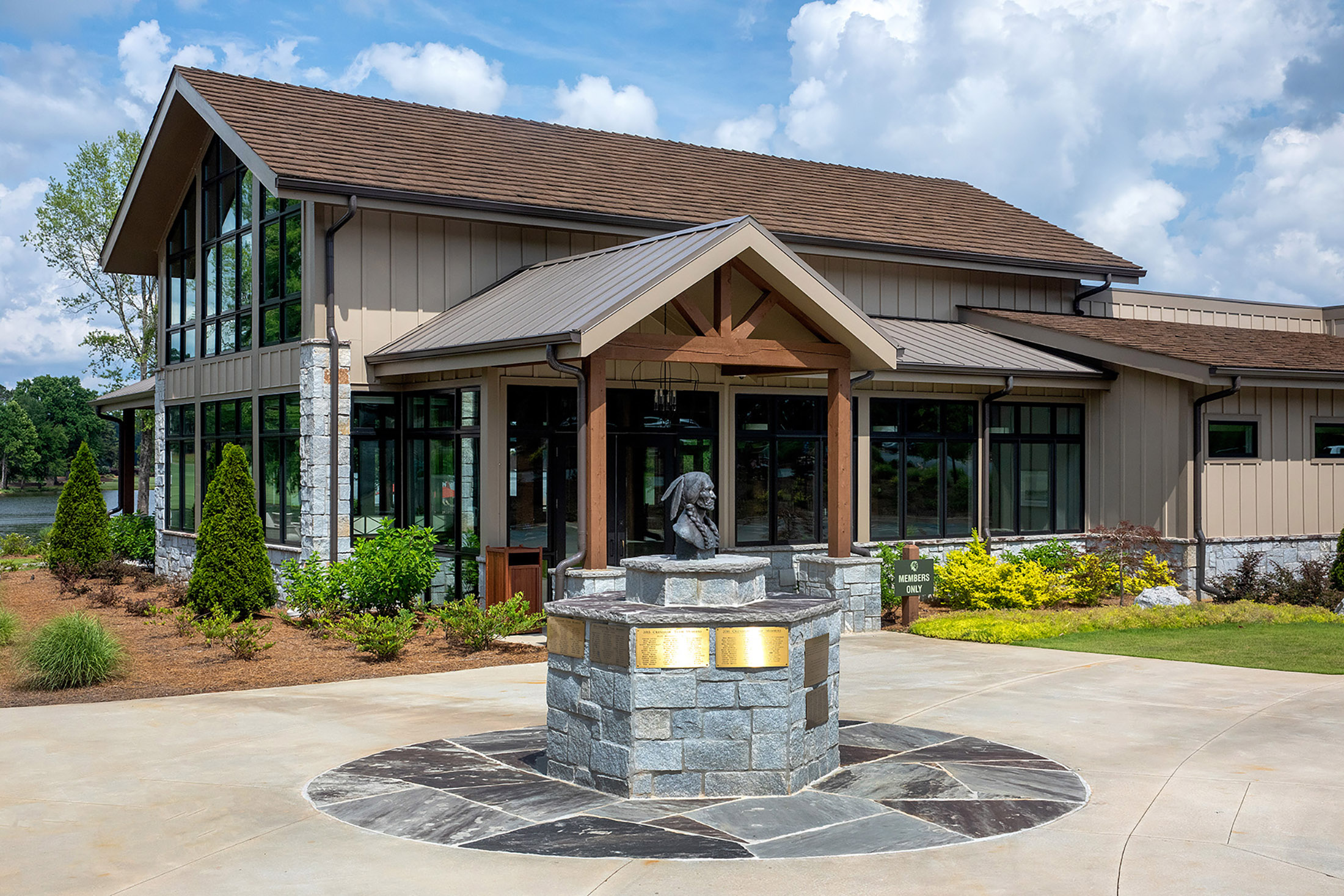  Stunning New Home by Green Park Homes in Sought-after Cuscowilla Community - 物件實景