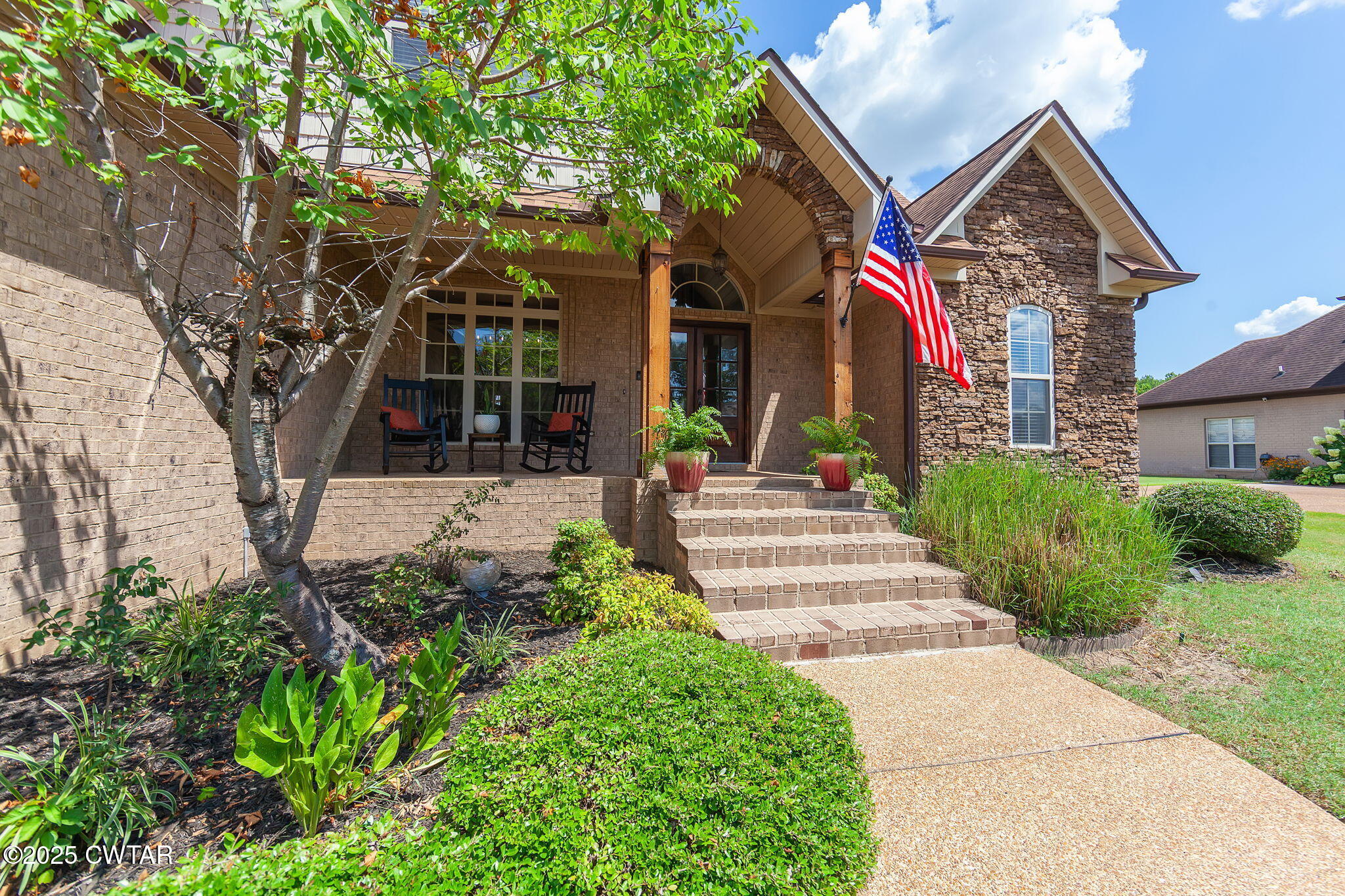 Jackson, Tennessee, 38305, United States, 5 Bedrooms Bedrooms, ,4 BathroomsBathrooms,Residential,For Sale,1912007