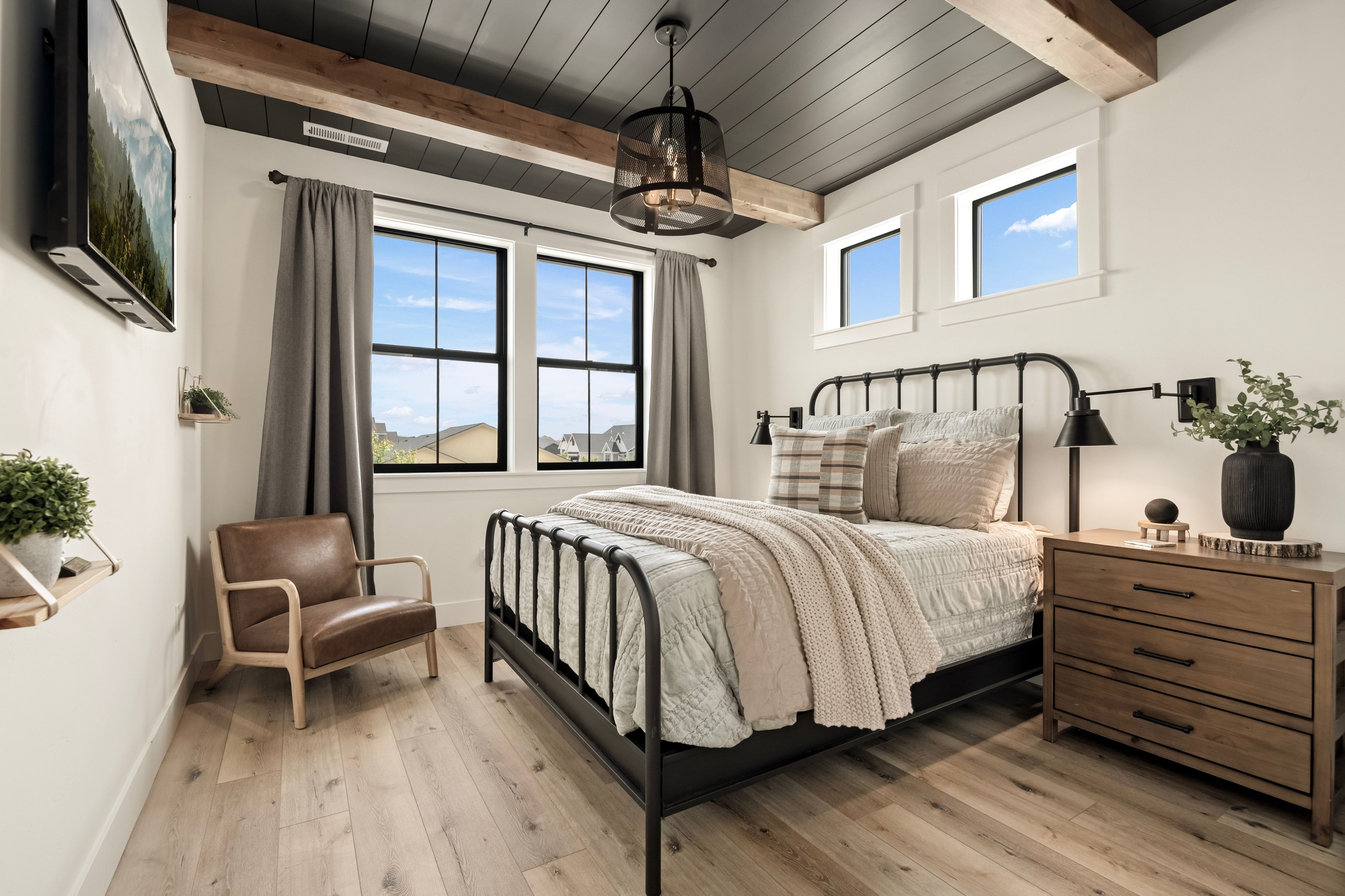  Multi-Generational Luxury with Mountain Views - 物件實景
