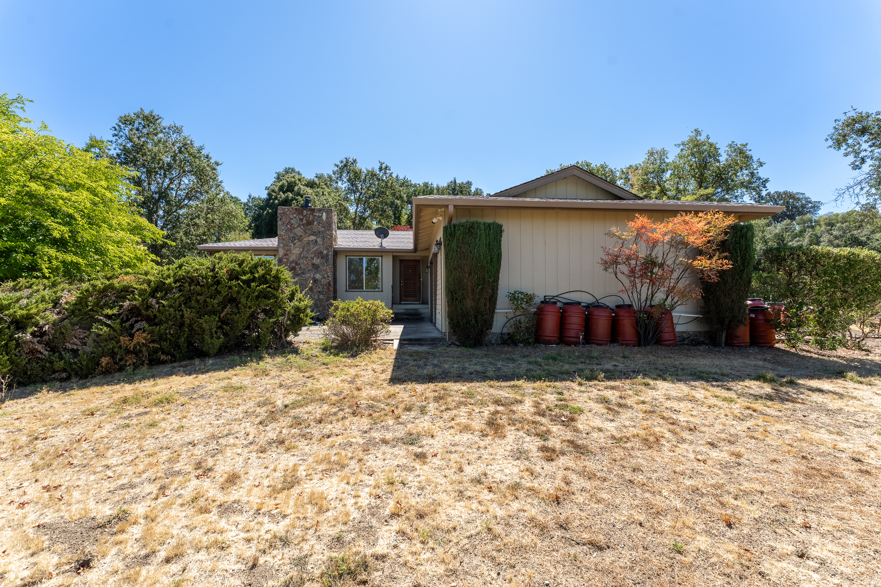 Ukiah, California, 95482, United States, 4 Bedrooms Bedrooms, ,2 BathroomsBathrooms,Residential,For Sale,1949294