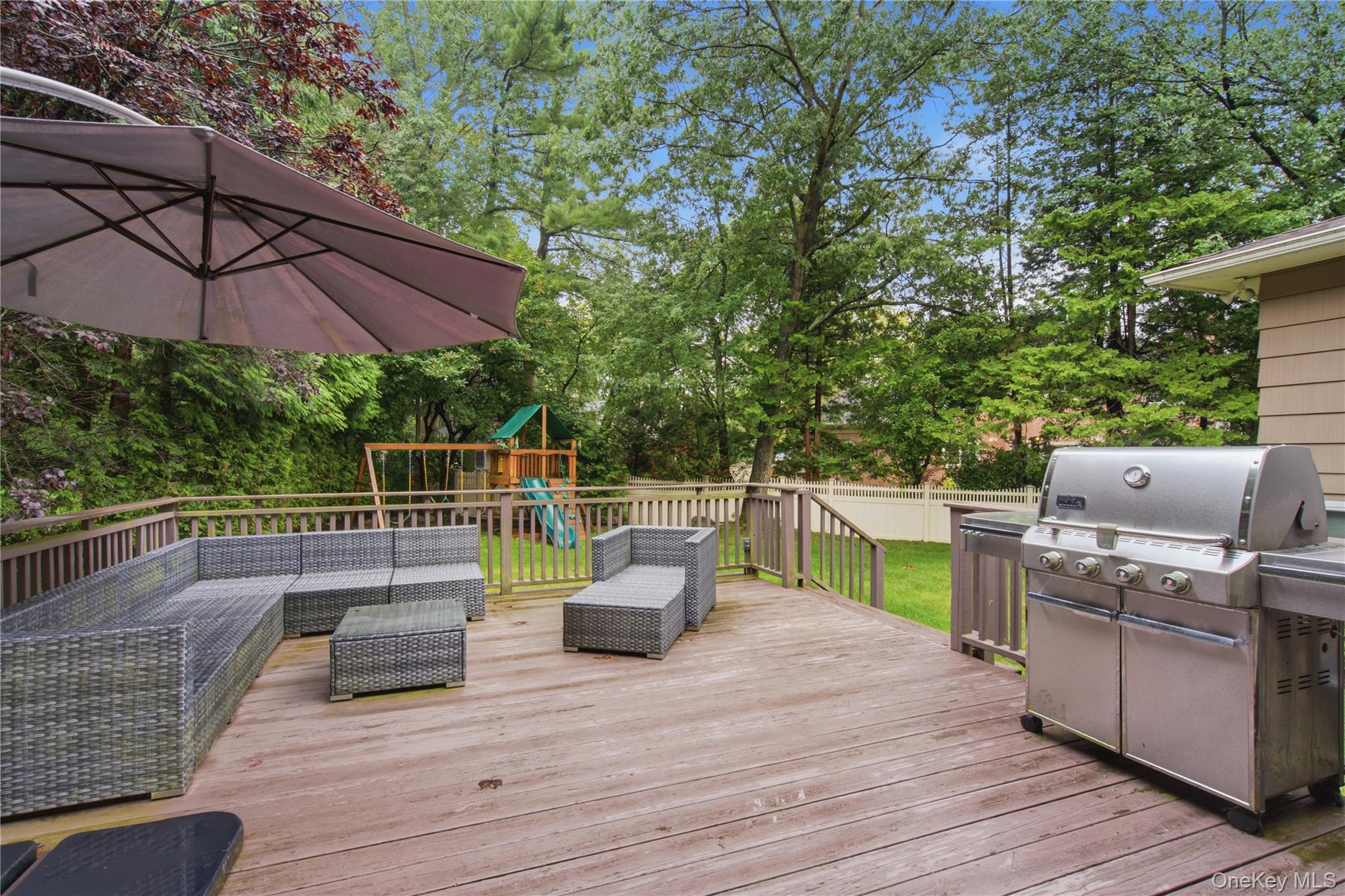  29 Sycamore Drive, Roslyn, NY, 11576 - 物件實景