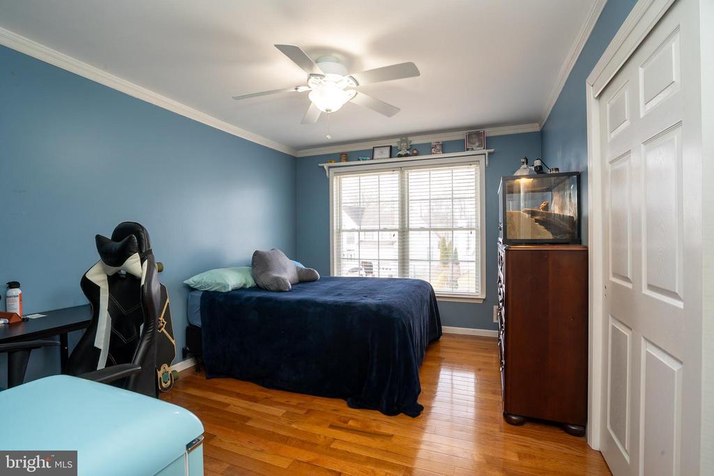 Monmouth Junction, New Jersey, 08852, United States, 4 Bedrooms Bedrooms, ,3 BathroomsBathrooms,Residential,For Sale,1869569