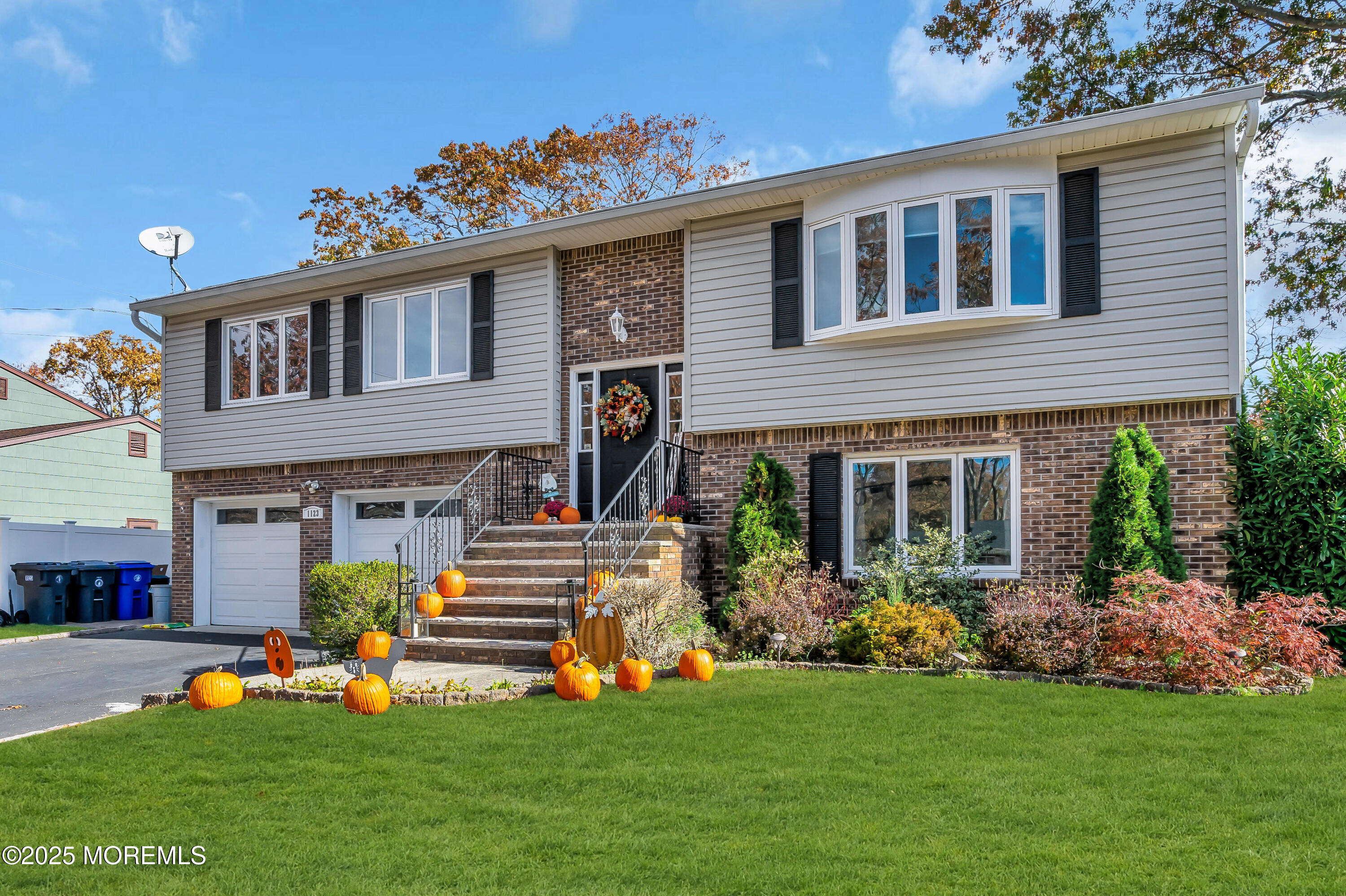 Toms River, New Jersey, 08753, United States, 4 Bedrooms Bedrooms, ,3 BathroomsBathrooms,Residential,For Sale,1987379