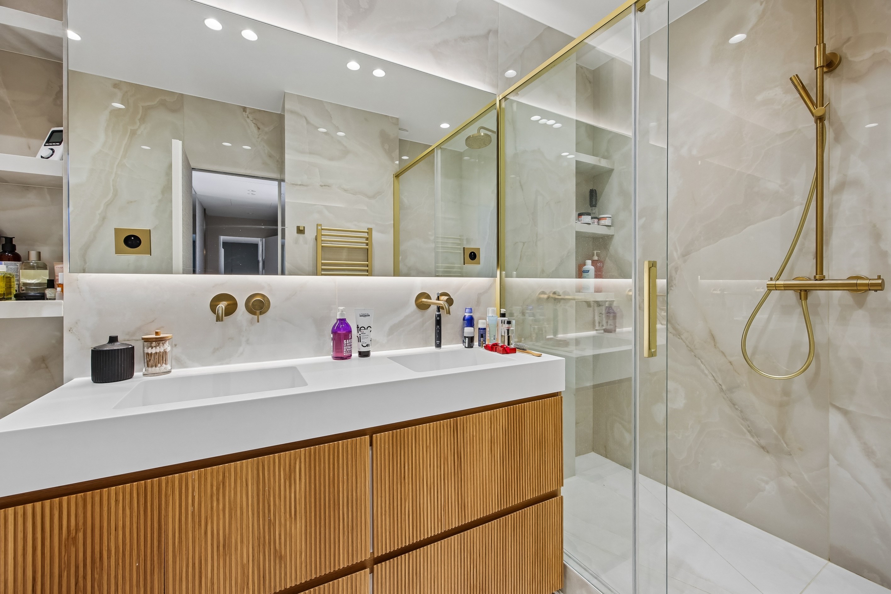  Trocadéro - Perfect condition two bedrooms with balconies and AC - 物件實景